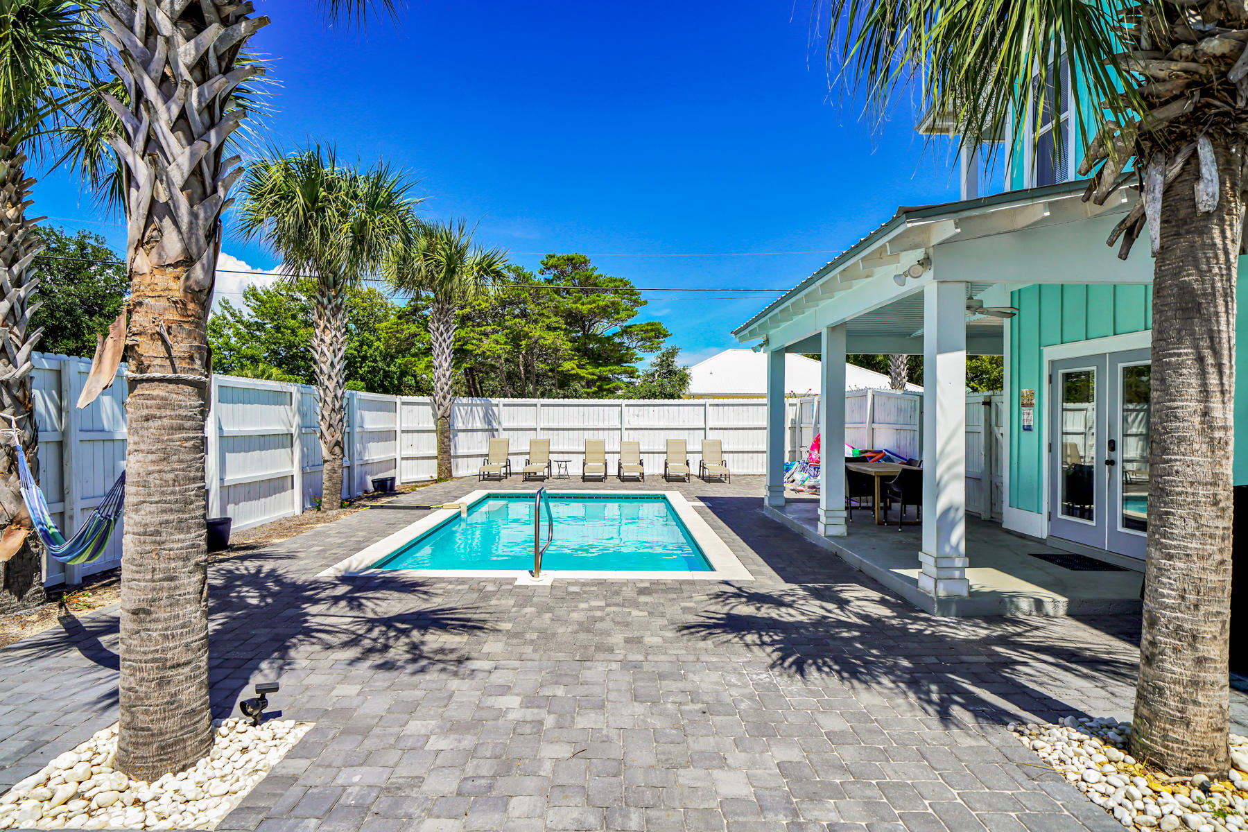 CRYSTAL BEACH - Residential