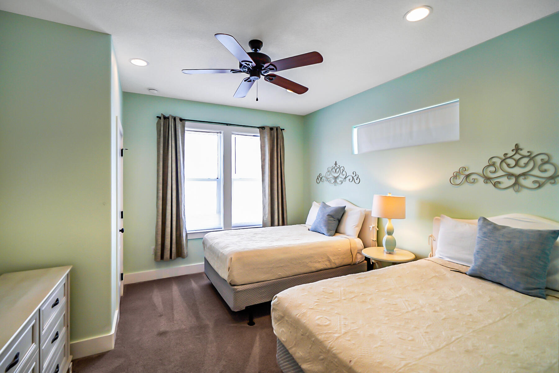 CRYSTAL BEACH - Residential