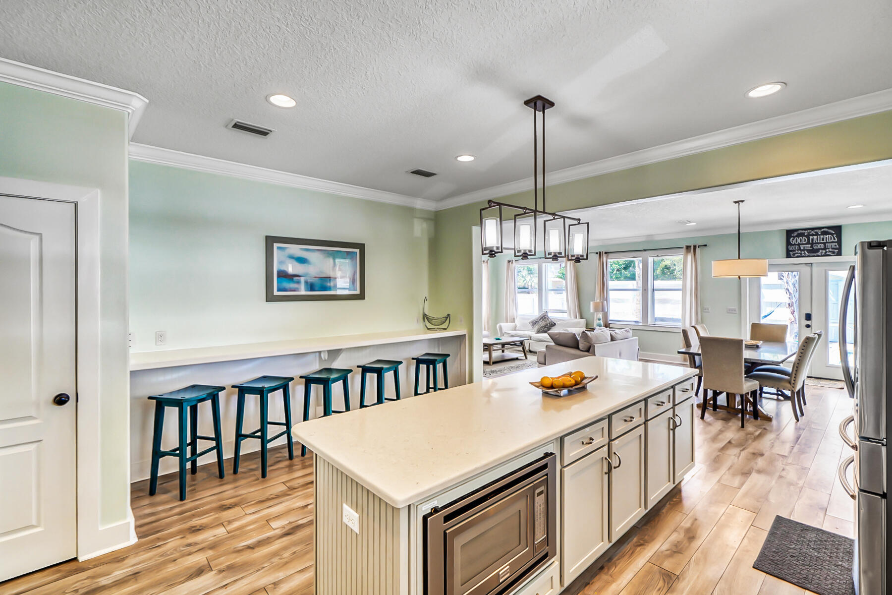 CRYSTAL BEACH - Residential