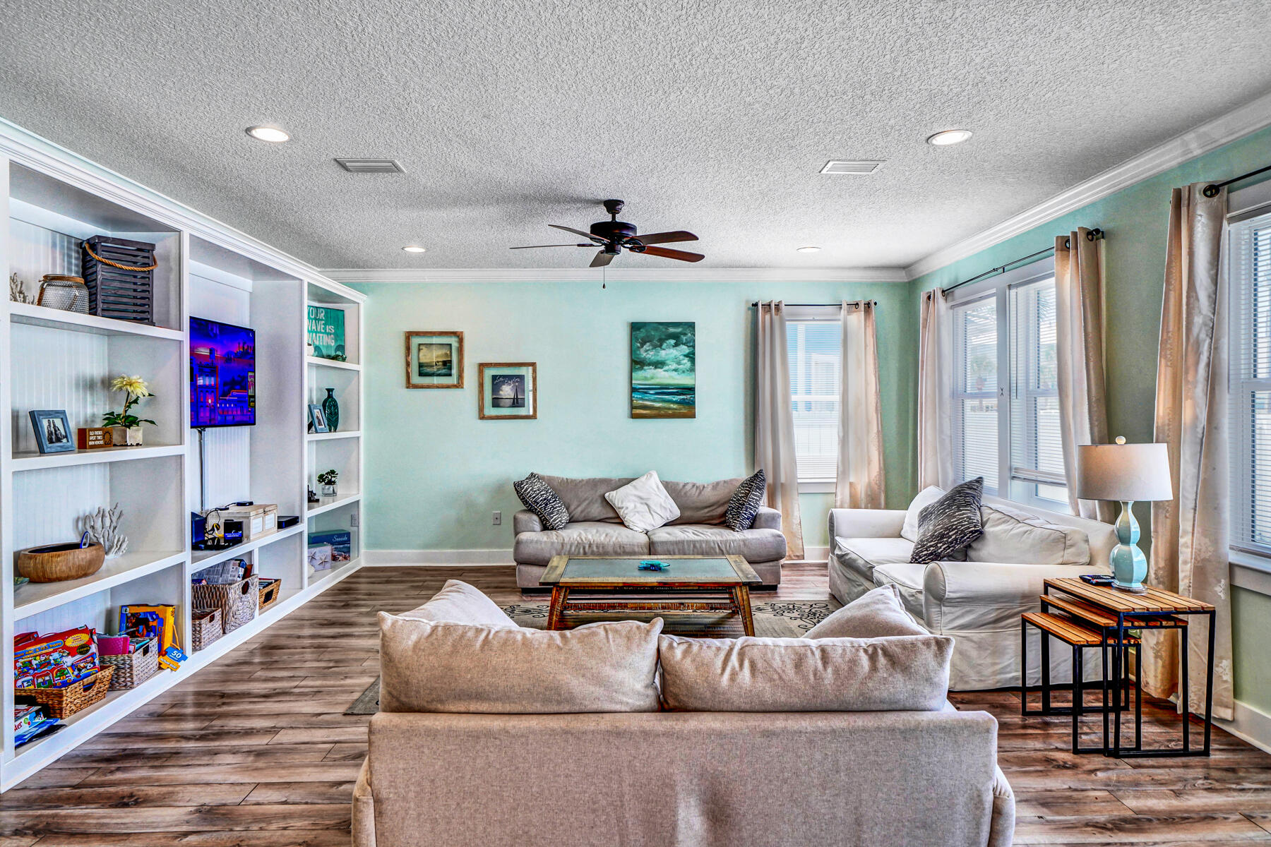 CRYSTAL BEACH - Residential