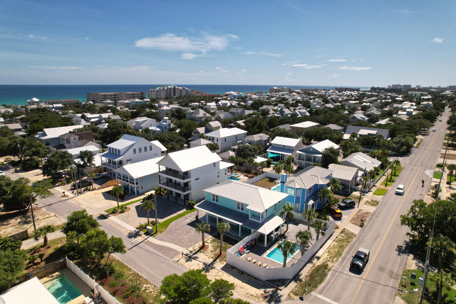 CRYSTAL BEACH - Residential