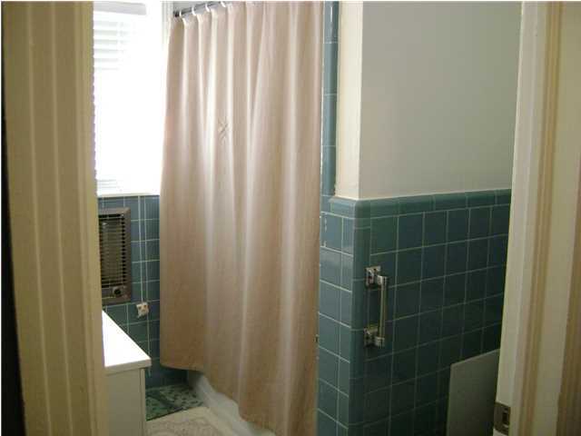 OAK LAWN - Residential