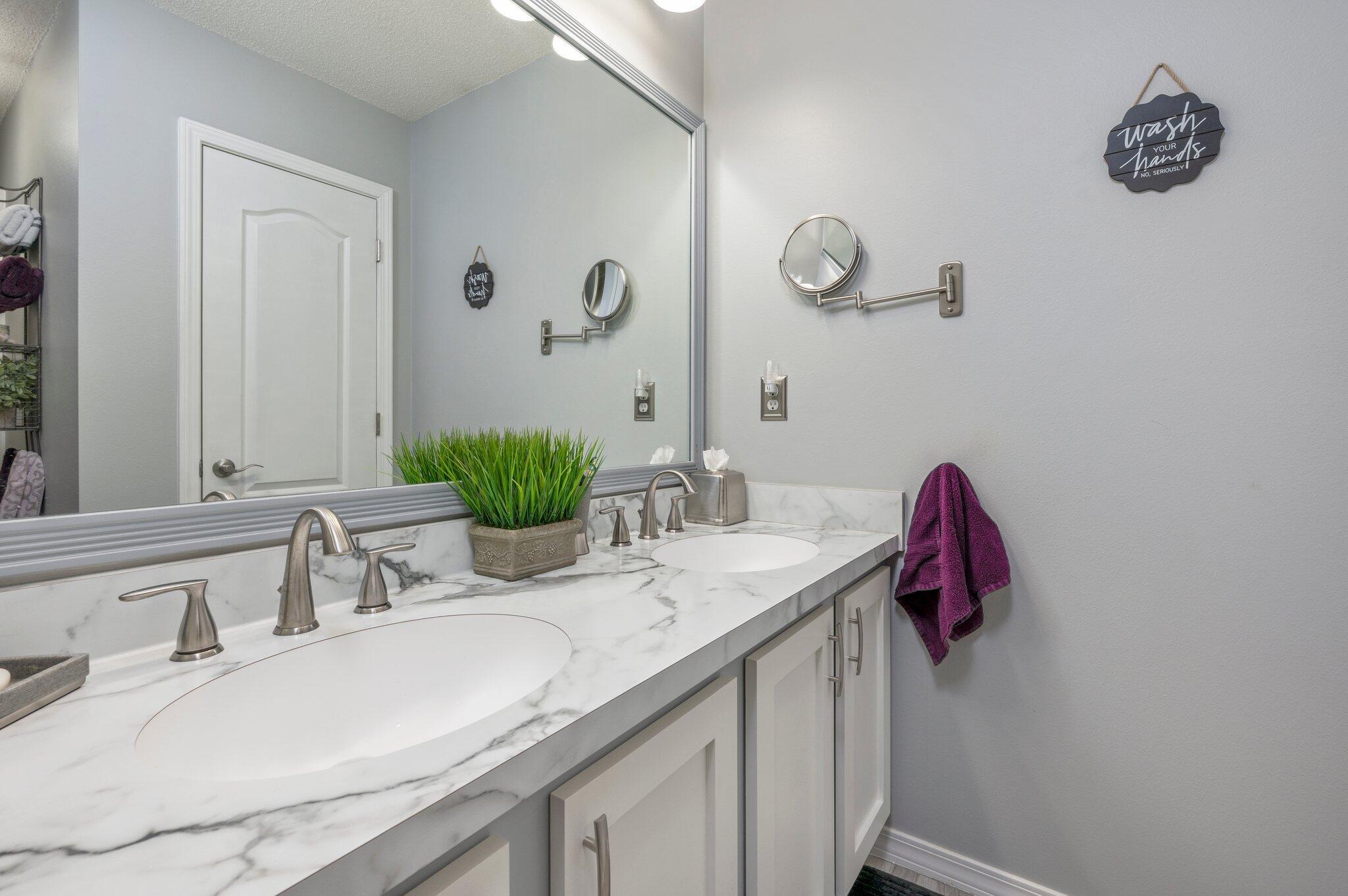 THE PINES - Residential