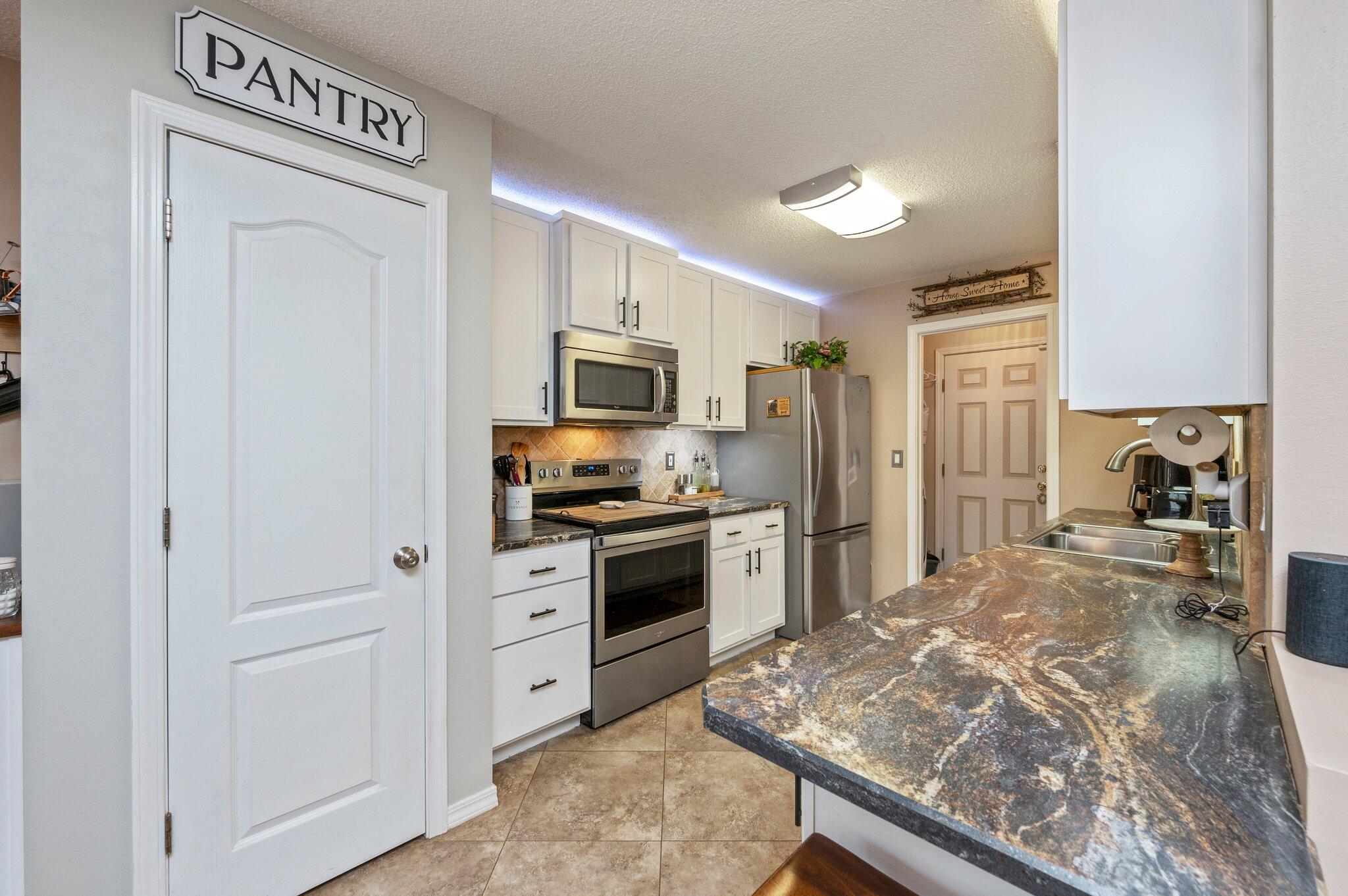 THE PINES - Residential