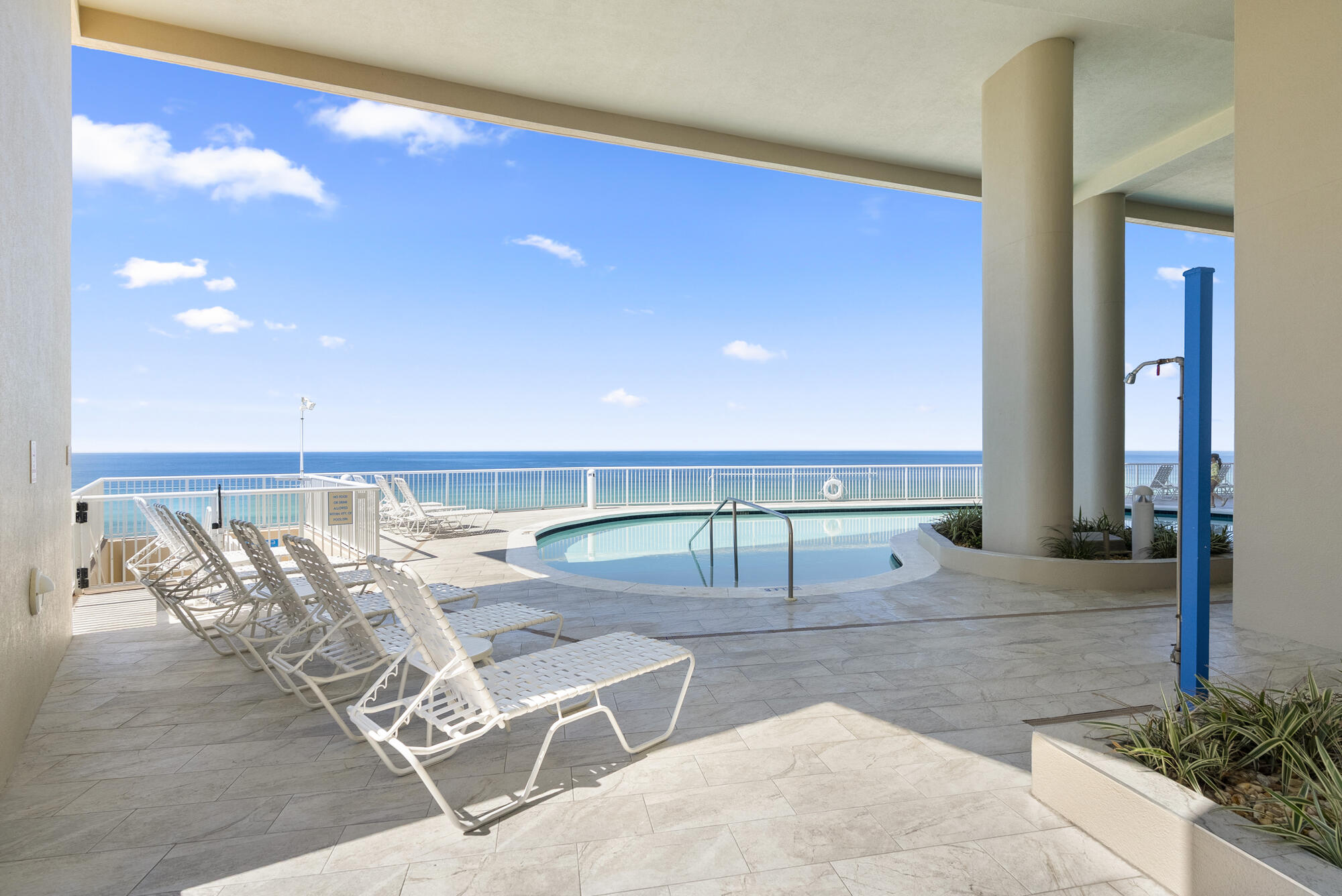 PALAZZO CONDOMINIUM - Residential