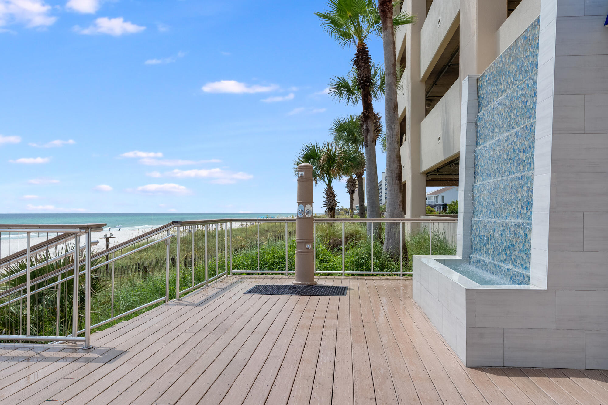 PALAZZO CONDOMINIUM - Residential