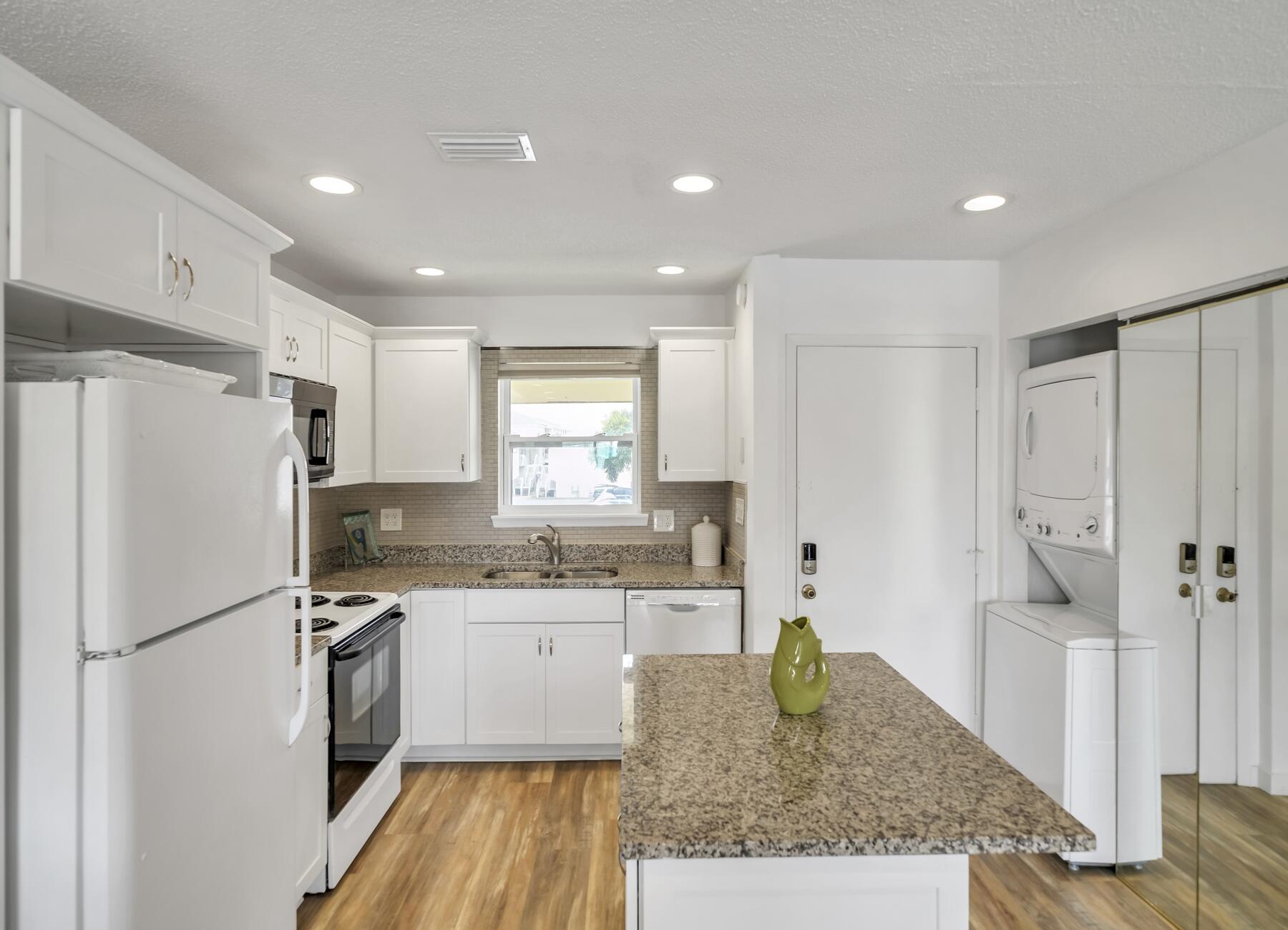 SANDPIPER COVE PH 12 - Residential