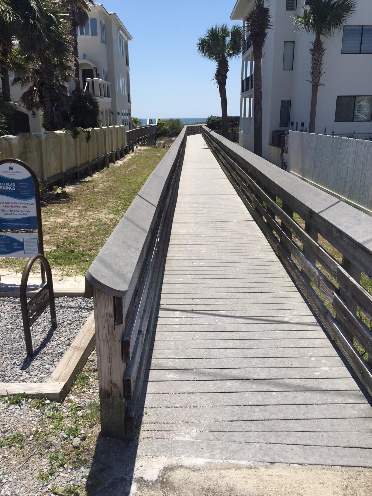 CALYPSO POINTE - Land