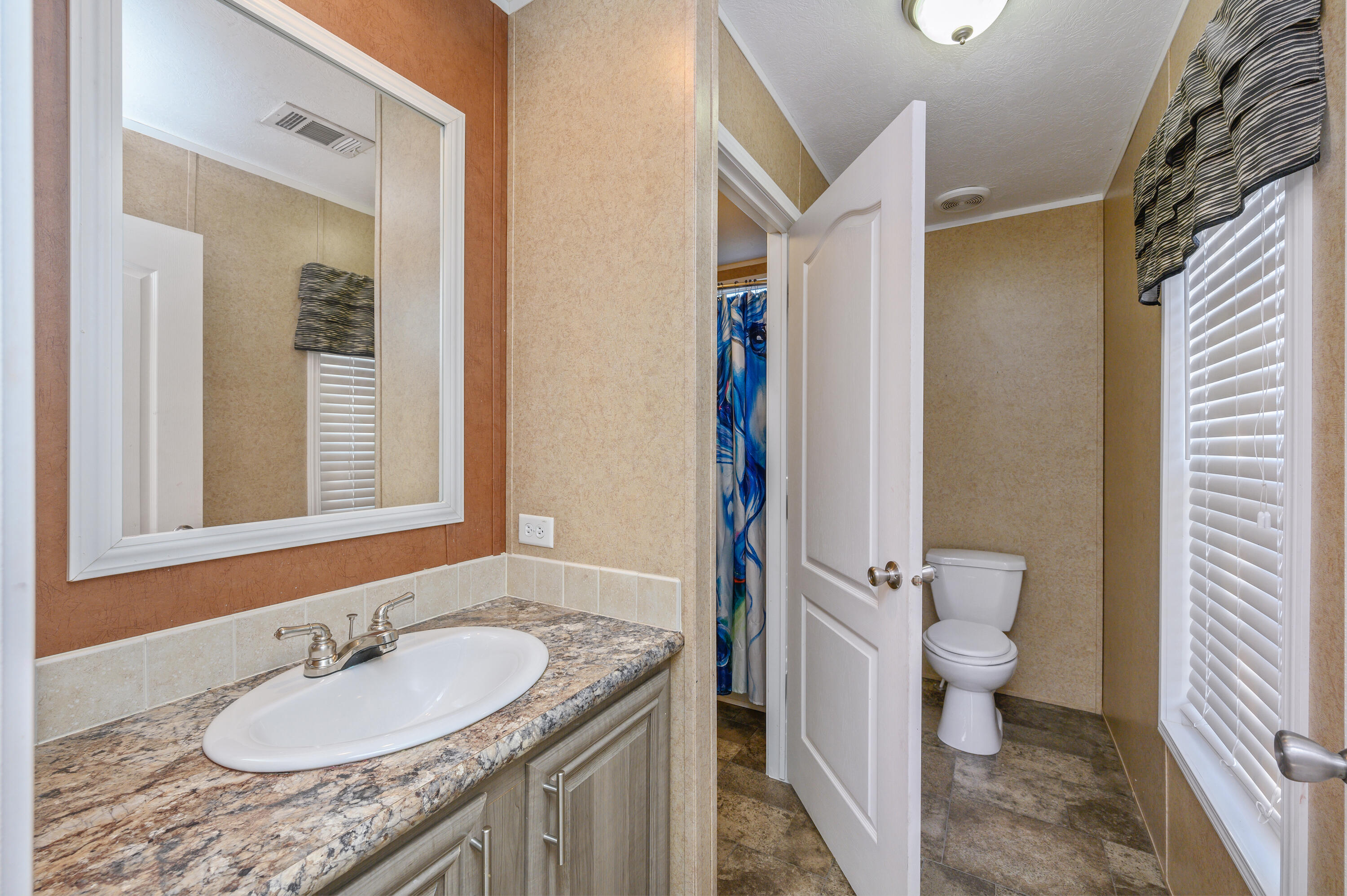 OAKWOOD HILLS UNIT 1 - Residential