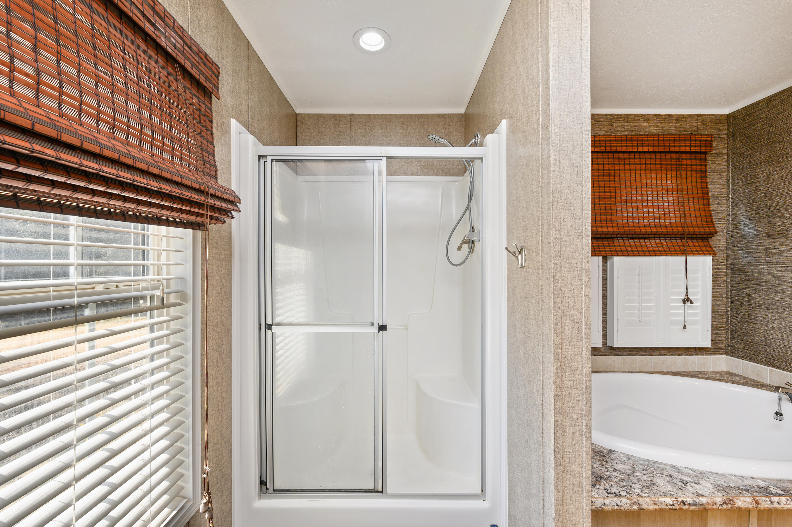 OAKWOOD HILLS UNIT 1 - Residential