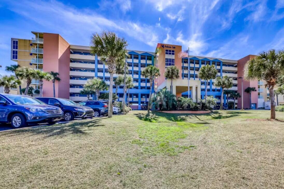 PELICAN ISLE - Residential