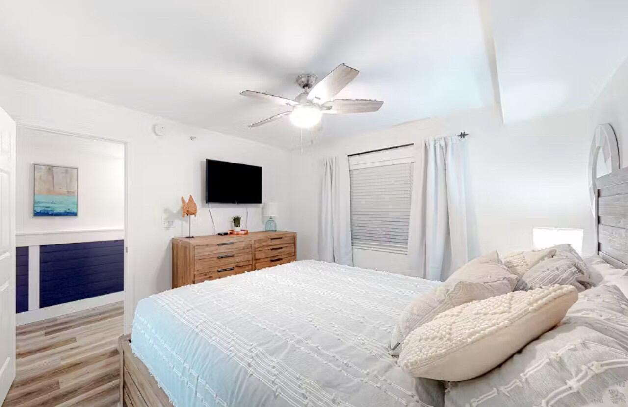 PELICAN ISLE - Residential