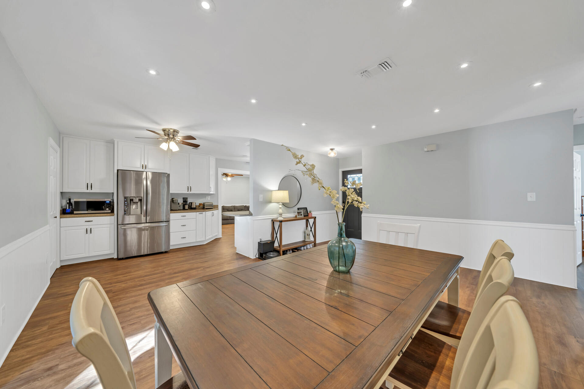 WINTHROP PLACE - Residential