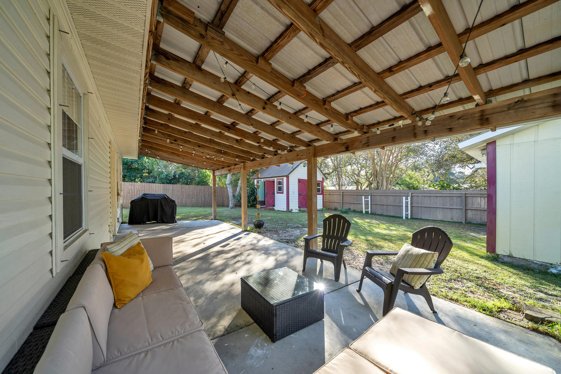 WINTHROP PLACE - Residential