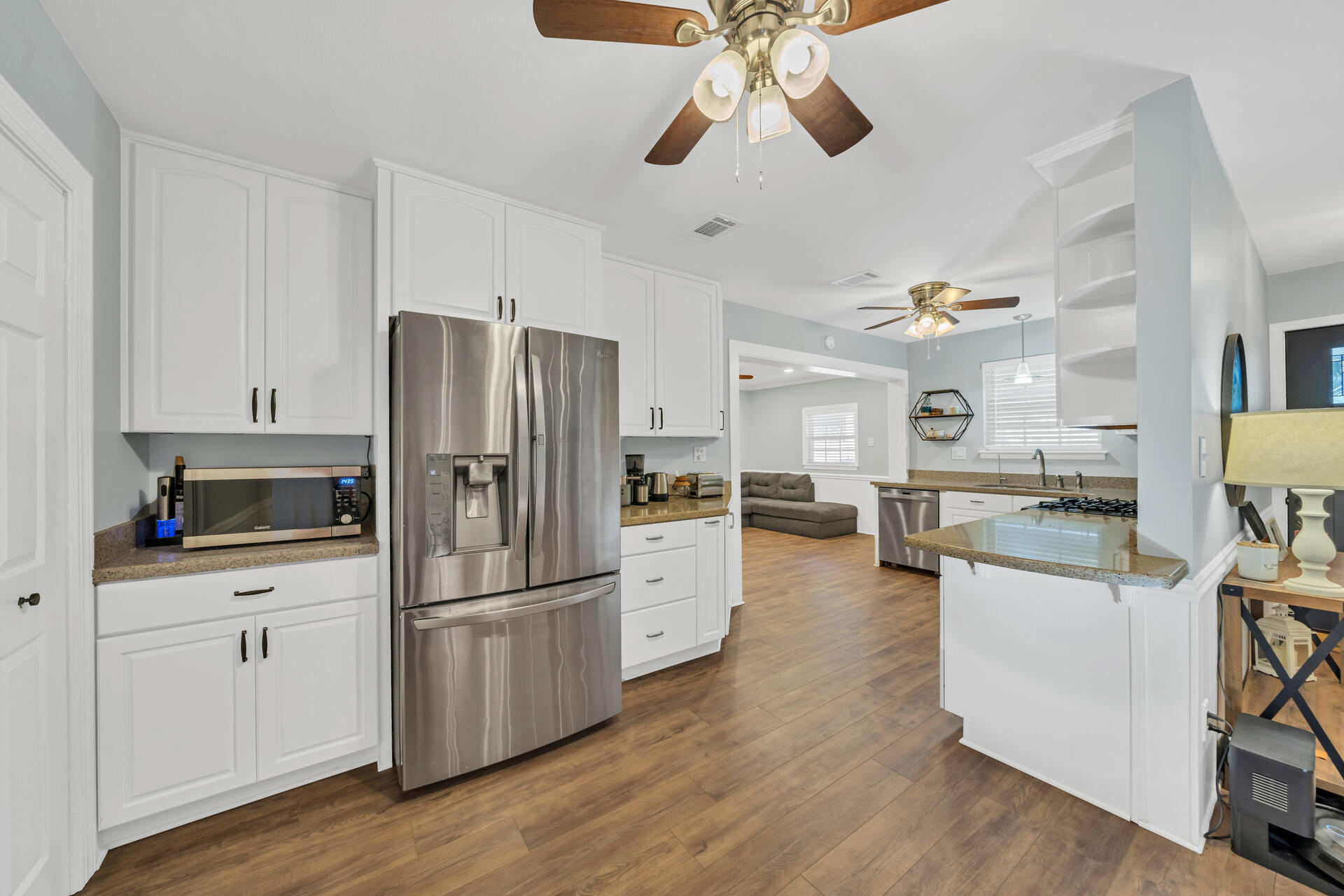 WINTHROP PLACE - Residential