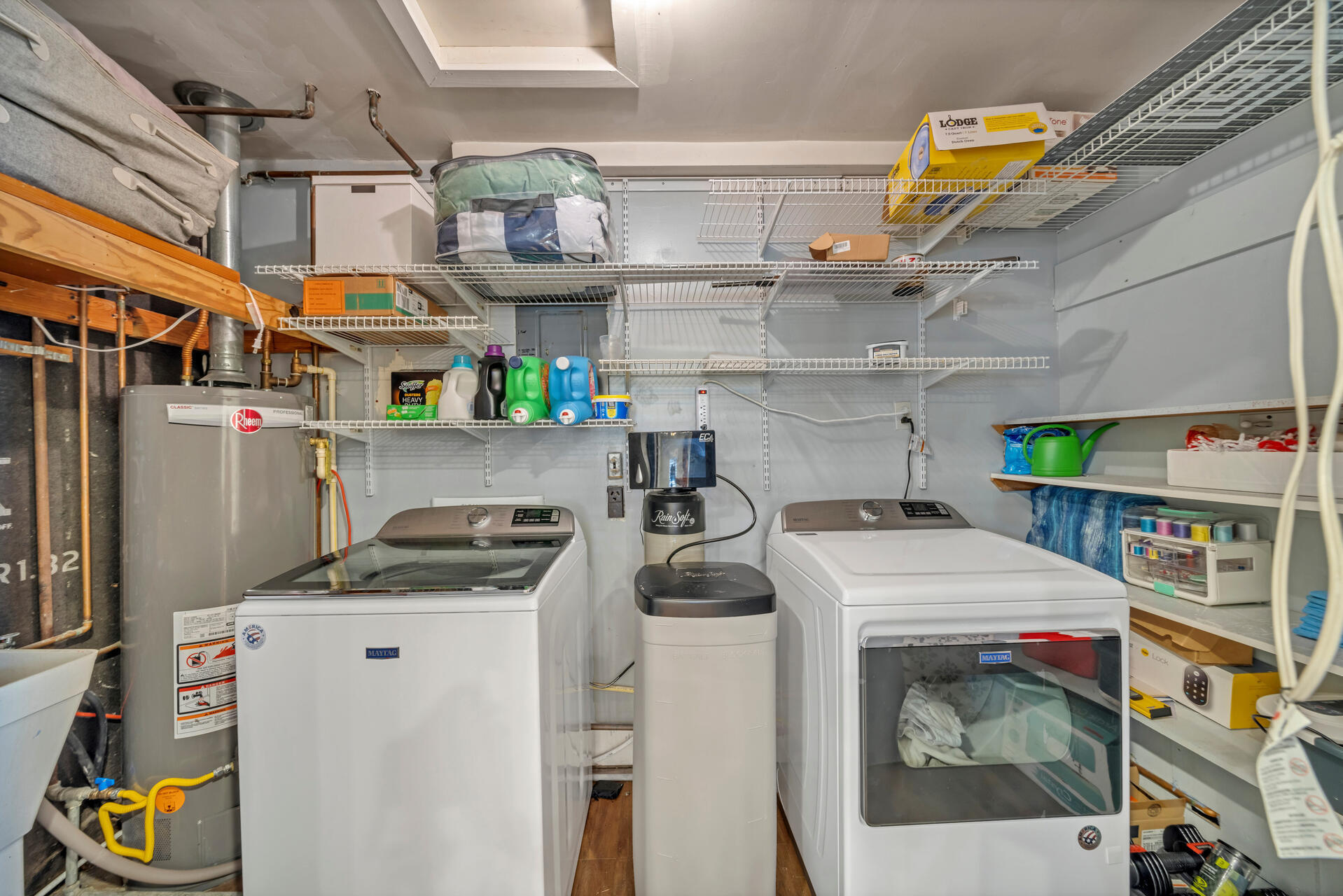 WINTHROP PLACE - Residential