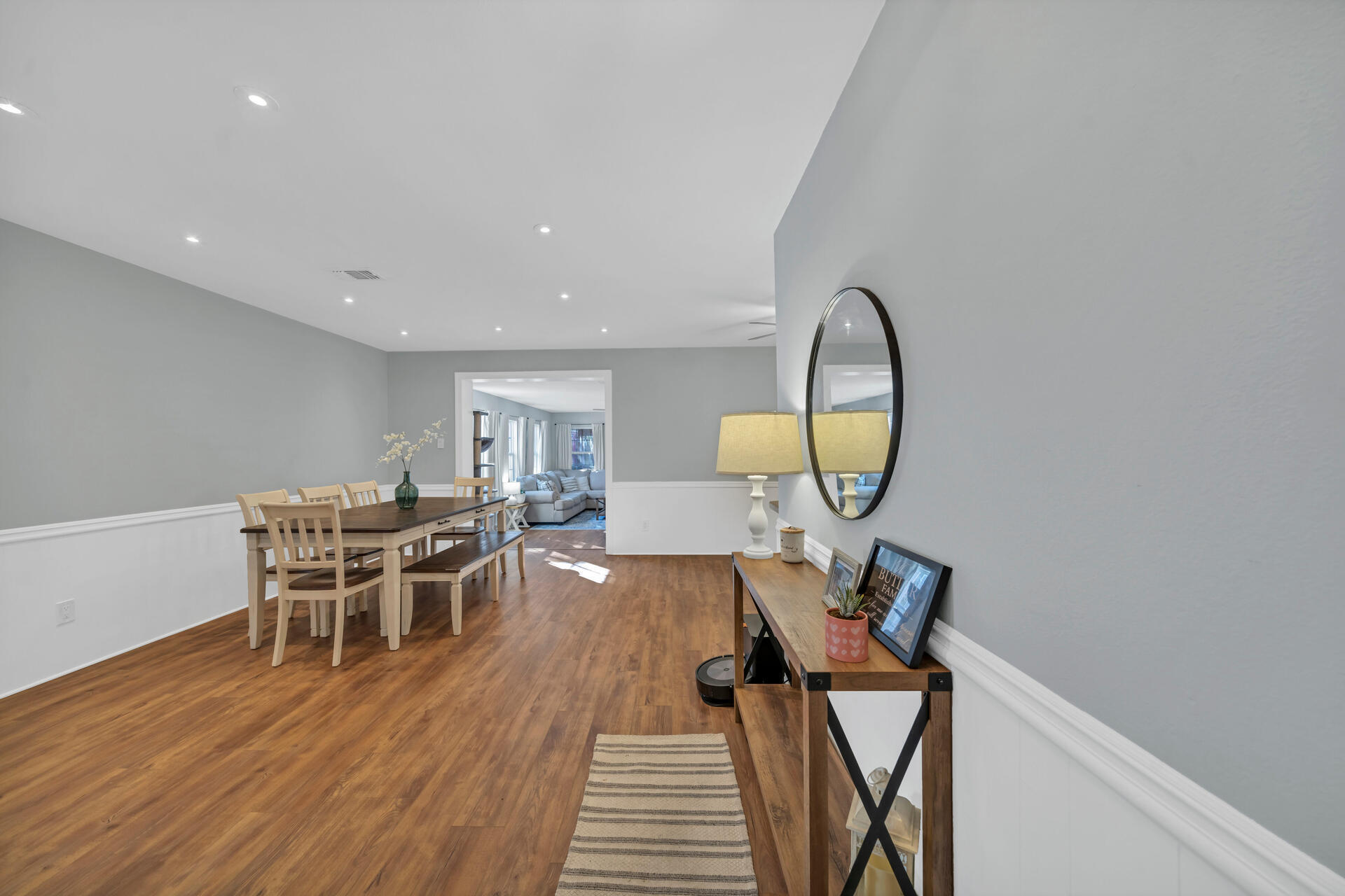 WINTHROP PLACE - Residential