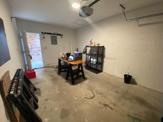 GREEN ARBOR T/H - Residential