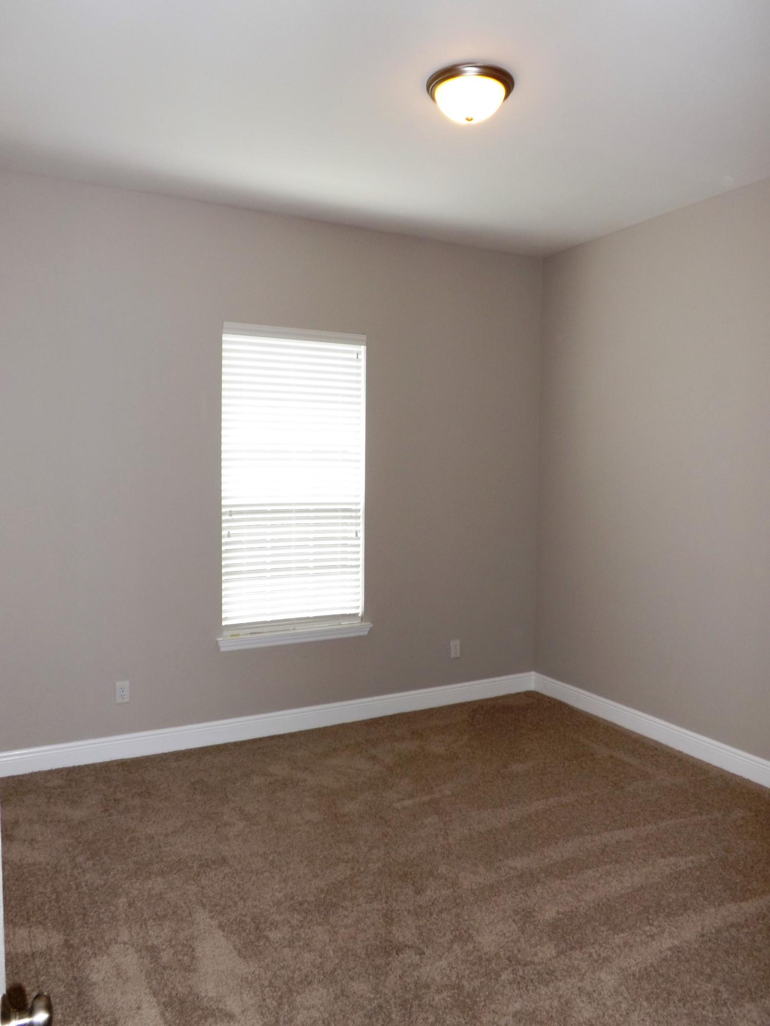 NEWPORT - Residential