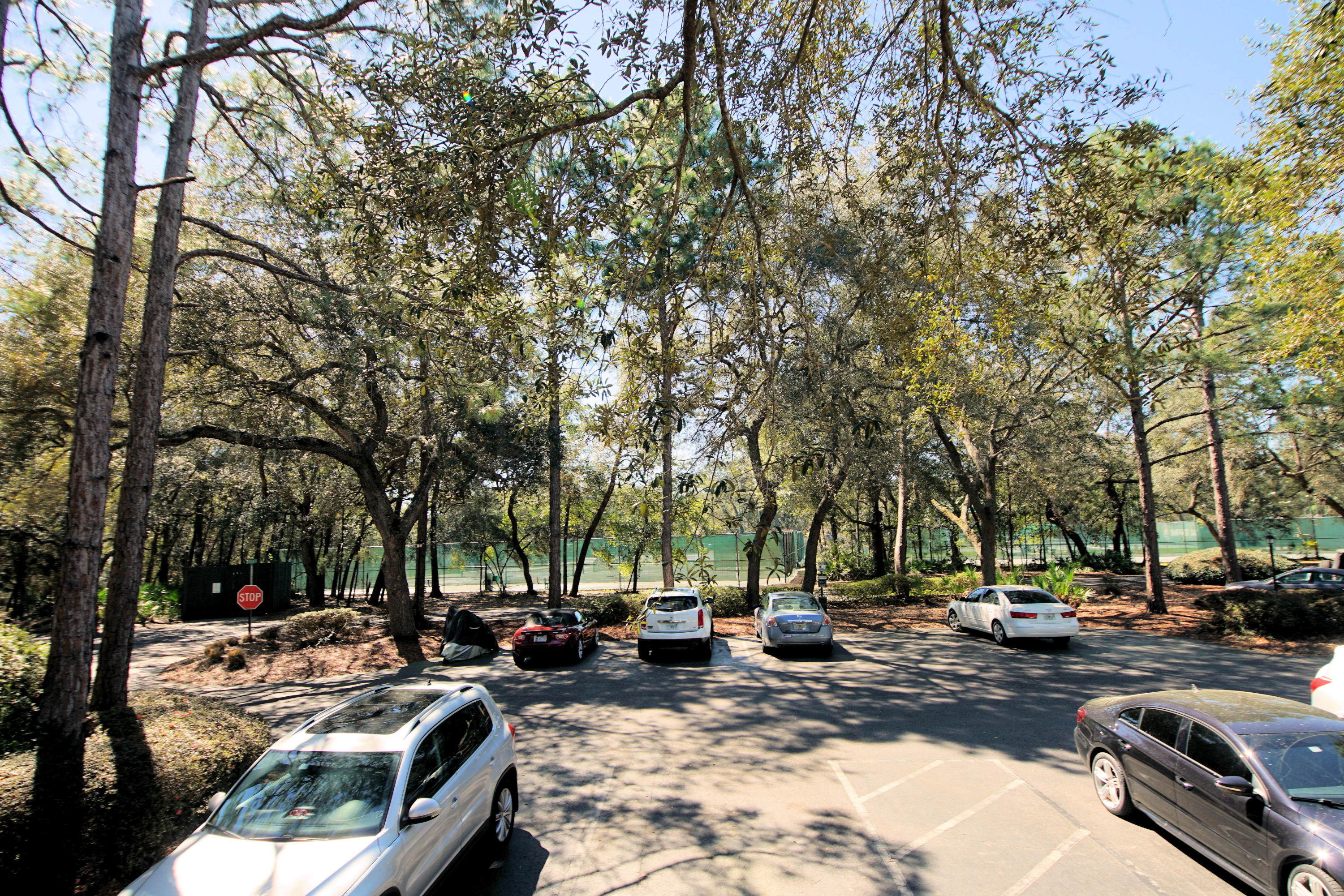 LAKESIDE CONDO AT BLUEWATER BAY - Residential