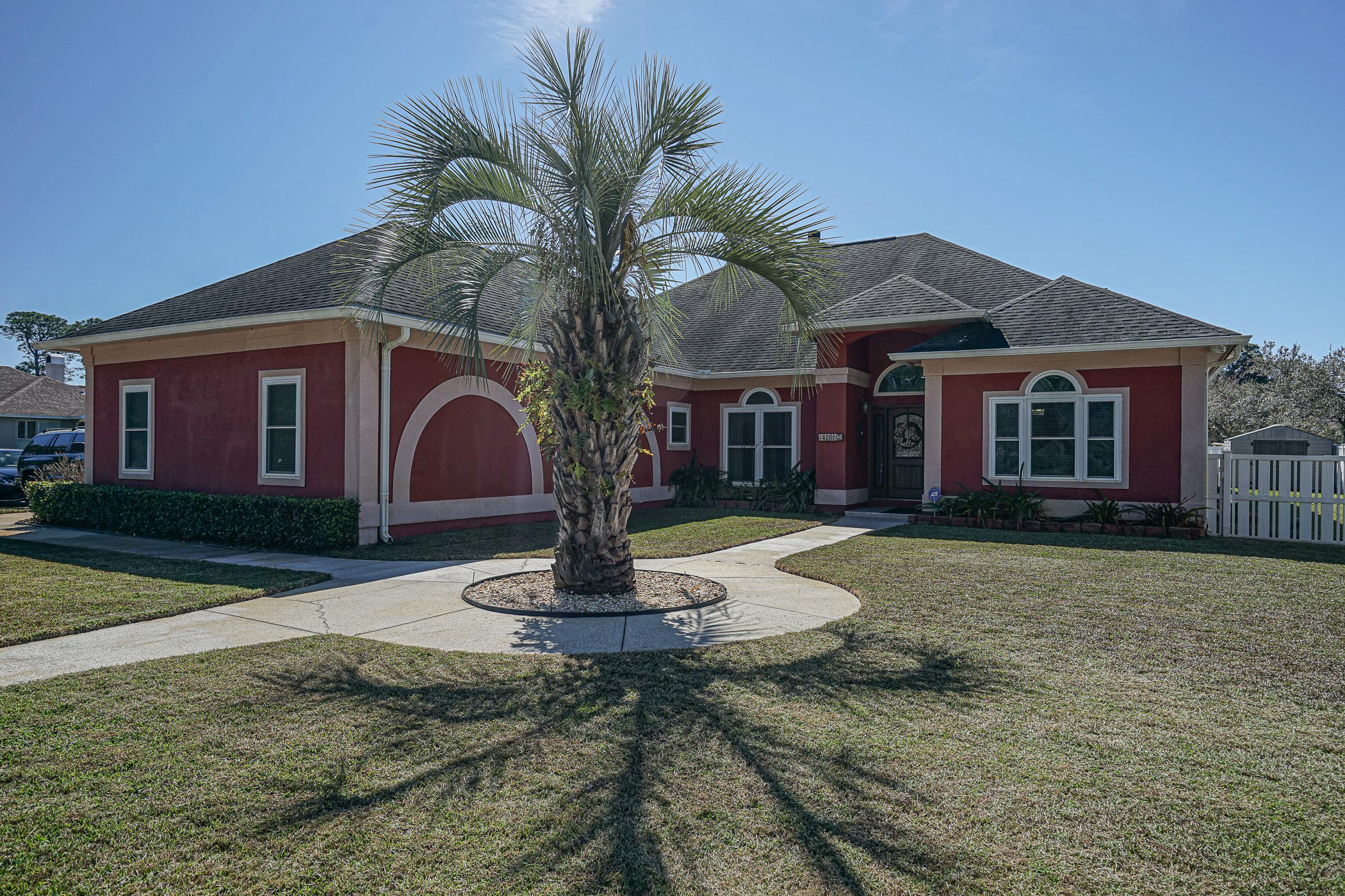 WINDSOR FOREST - Residential