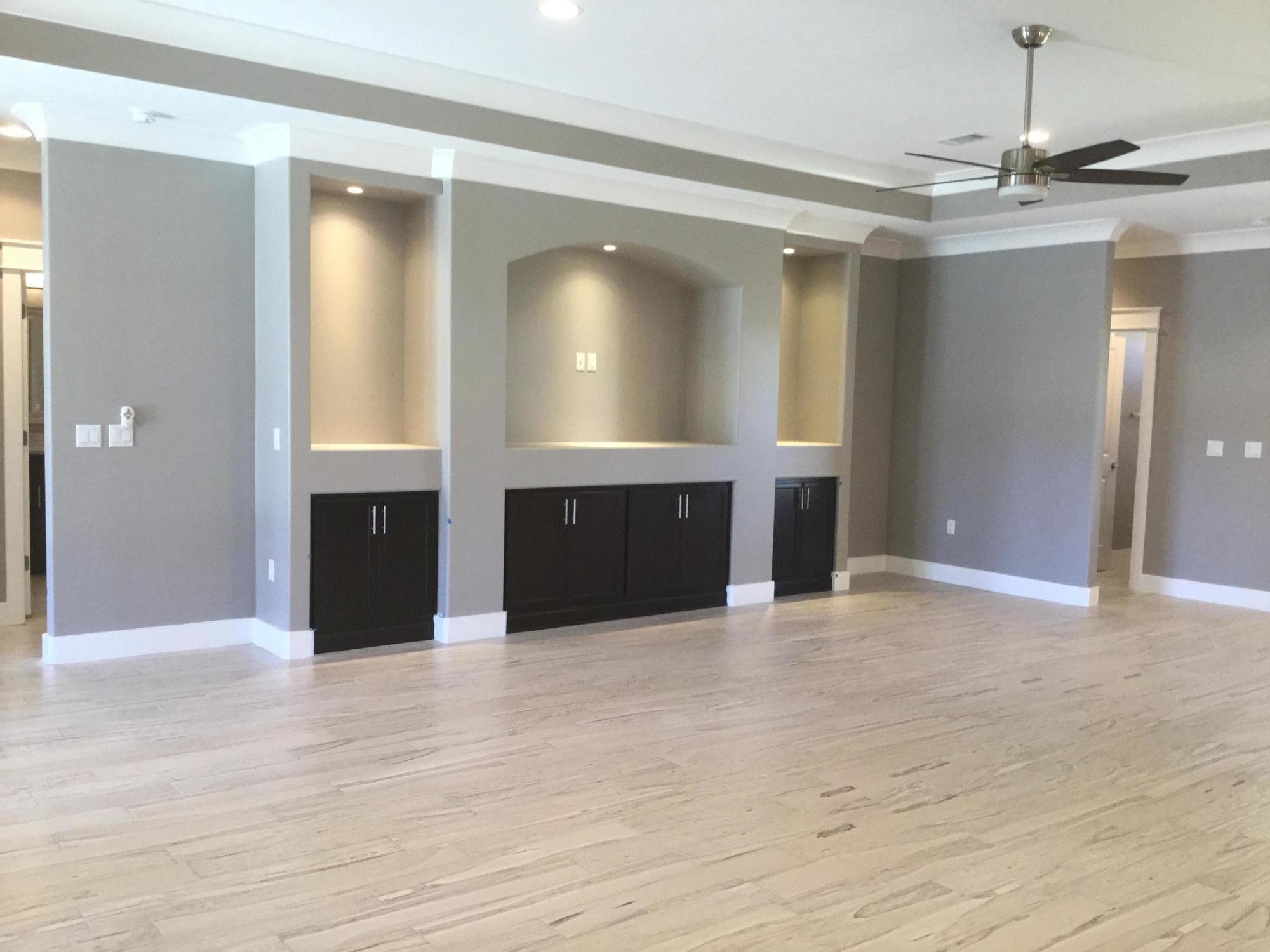 WOODLAND SHORES - Residential