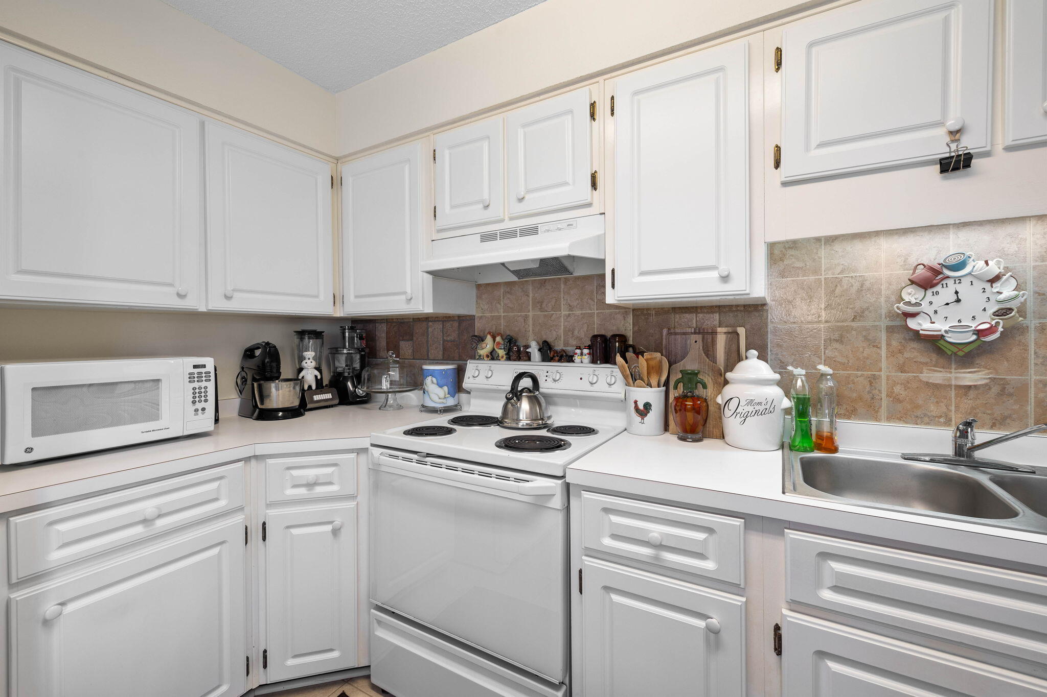 SHALIMAR WOODS S/D - Residential