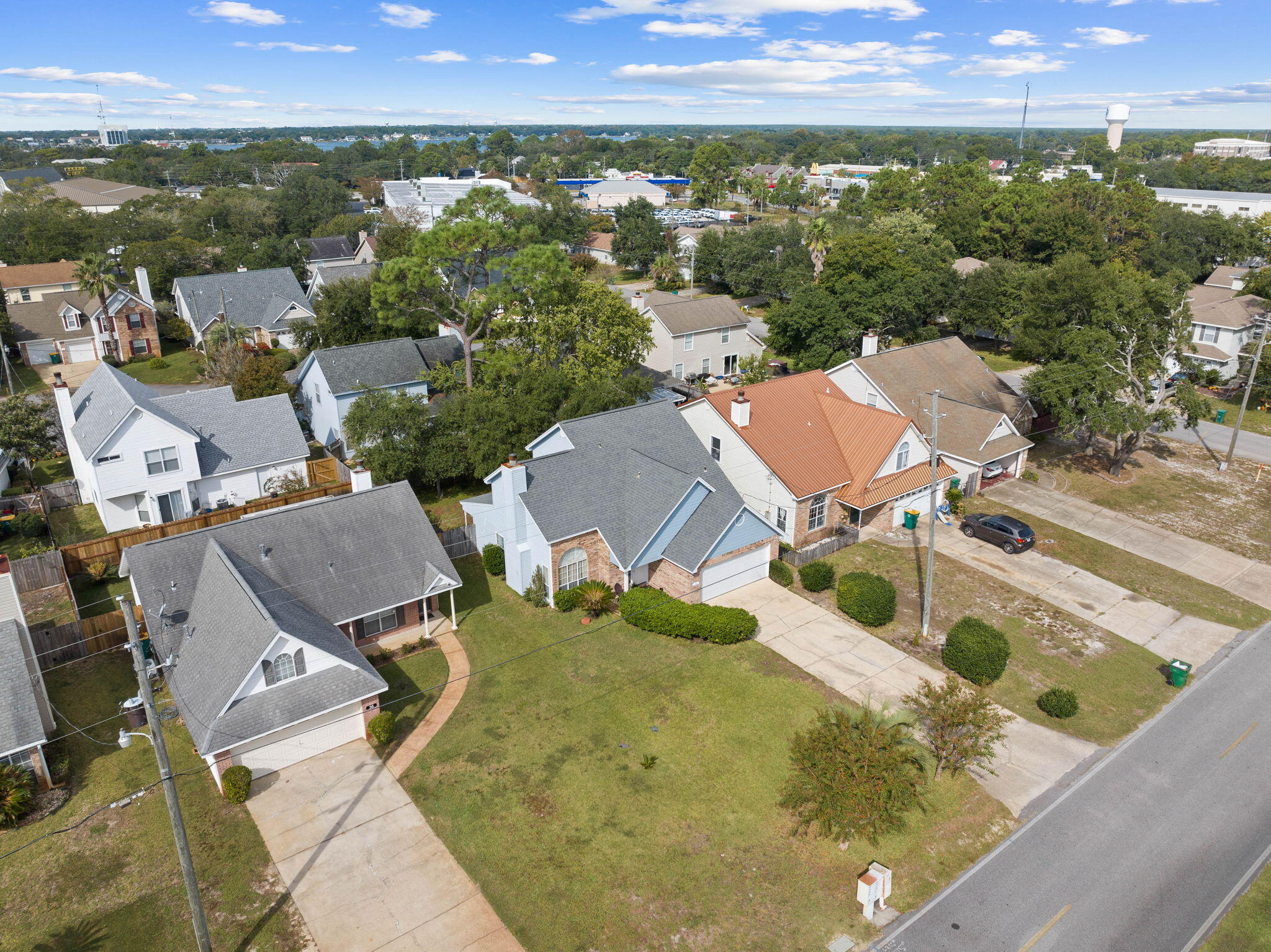 SHALIMAR WOODS S/D - Residential