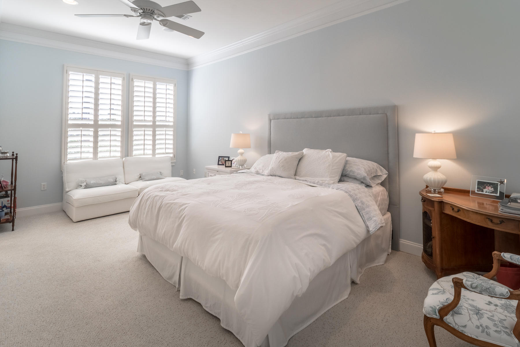 FAIRWAY VILLAS - Residential