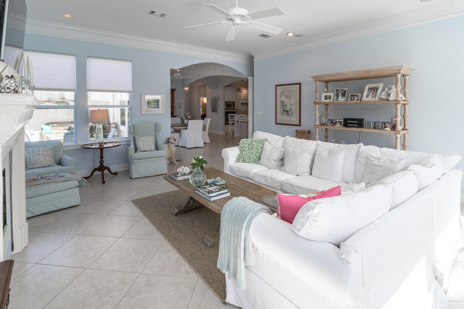 FAIRWAY VILLAS - Residential