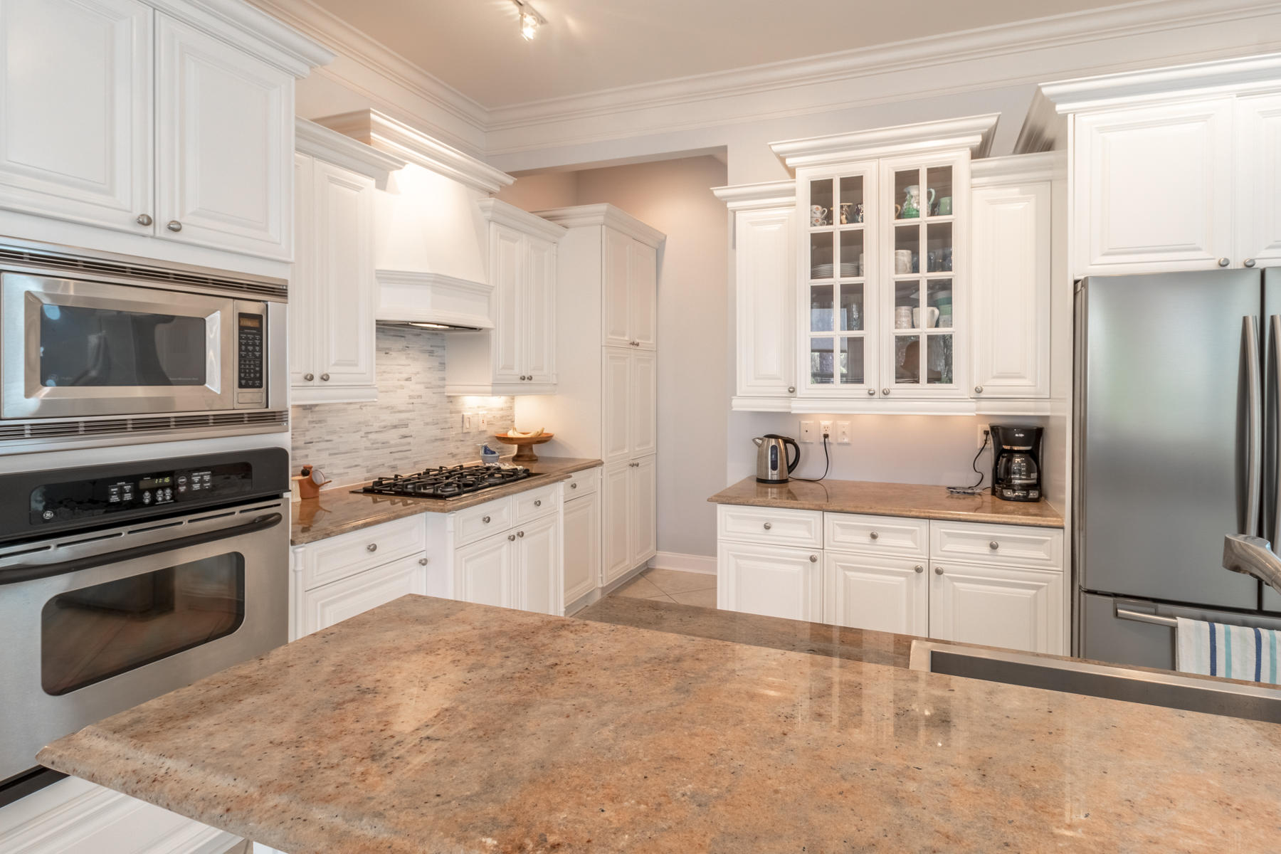 FAIRWAY VILLAS - Residential
