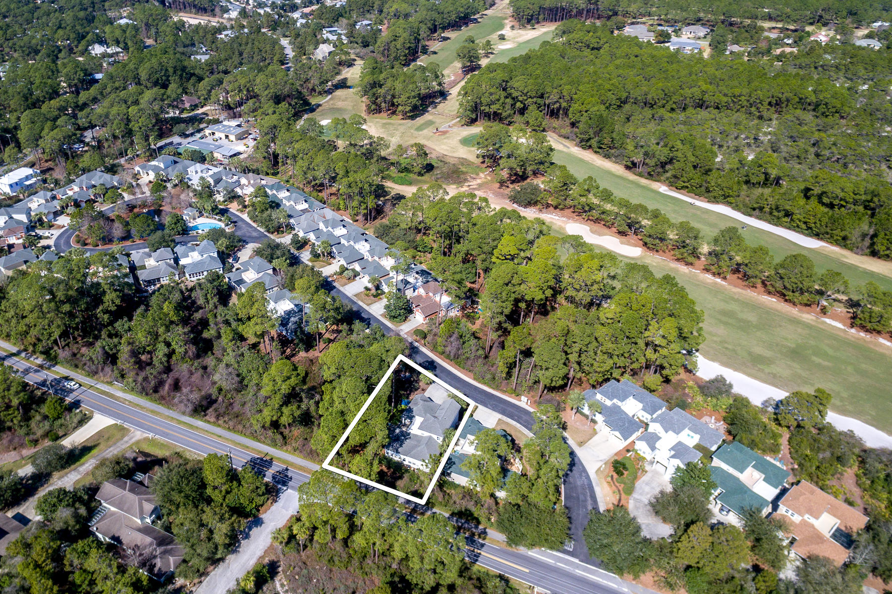 FAIRWAY VILLAS - Residential