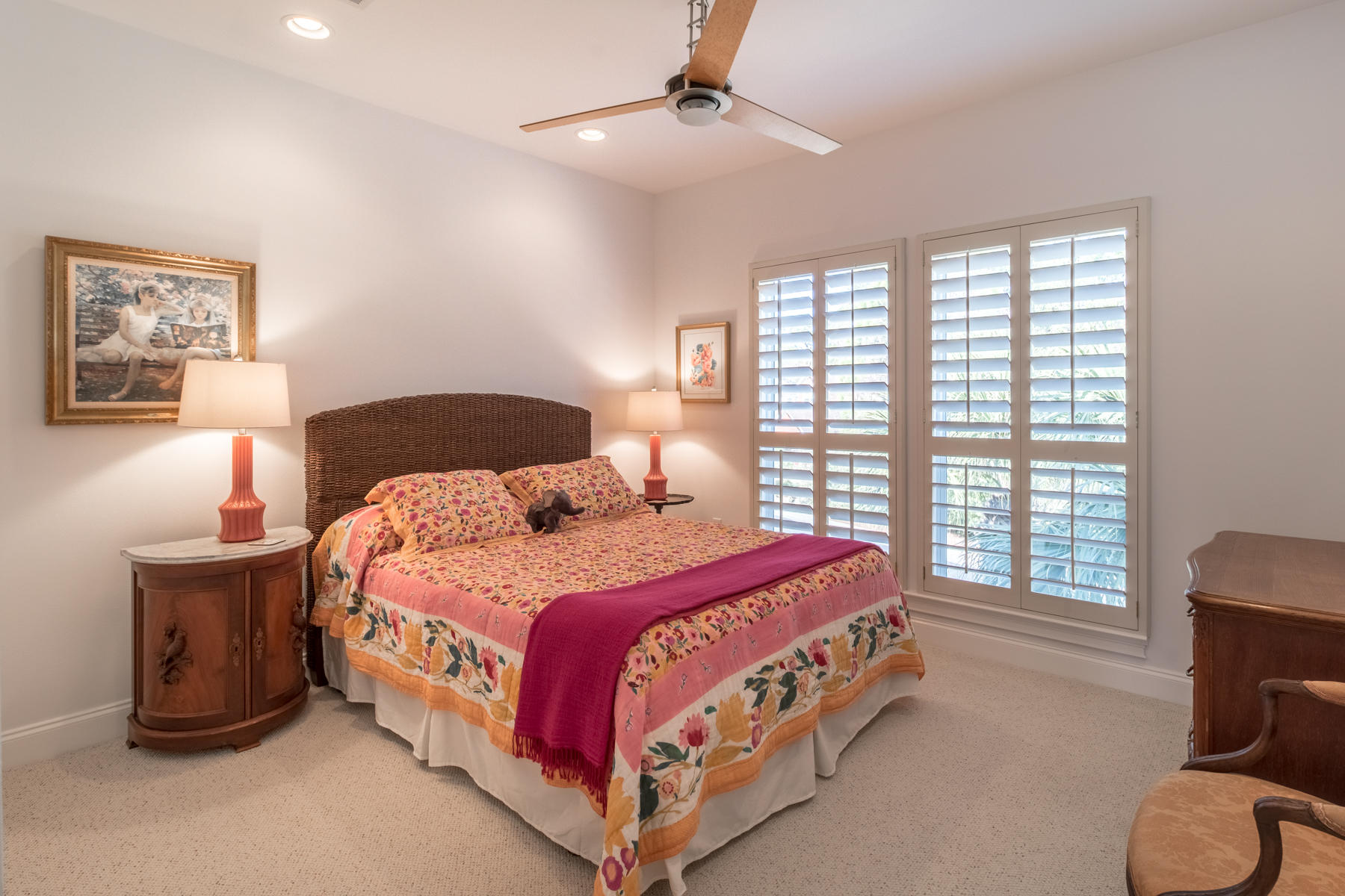FAIRWAY VILLAS - Residential
