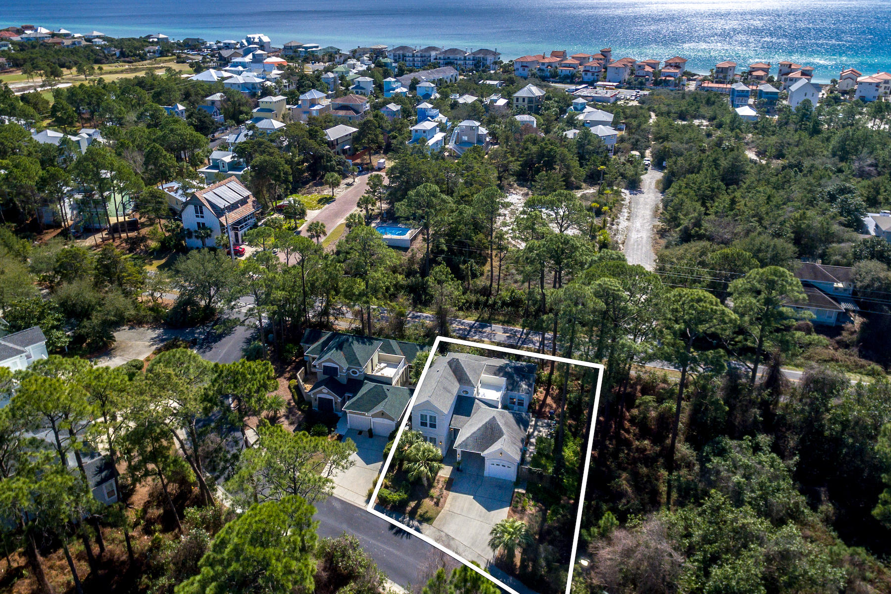 FAIRWAY VILLAS - Residential