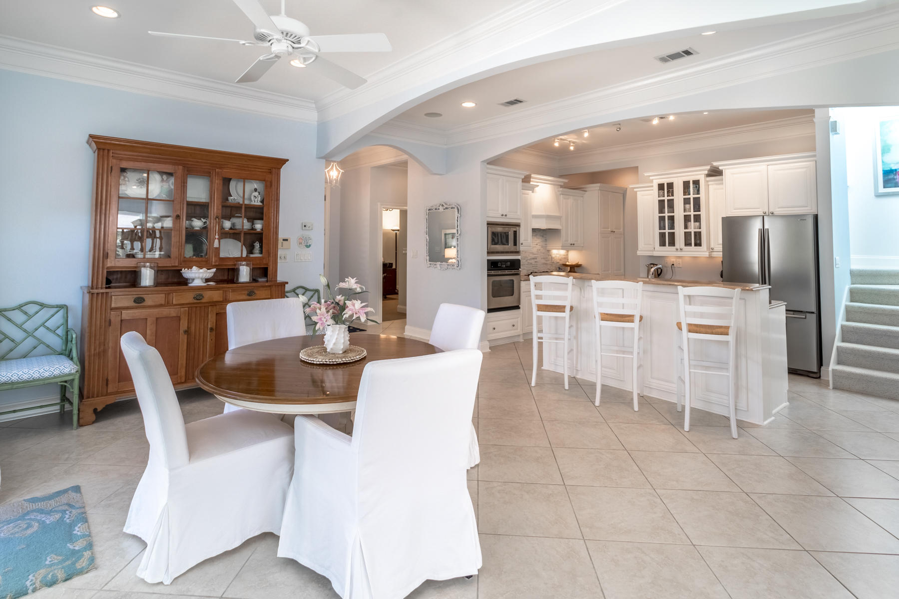 FAIRWAY VILLAS - Residential