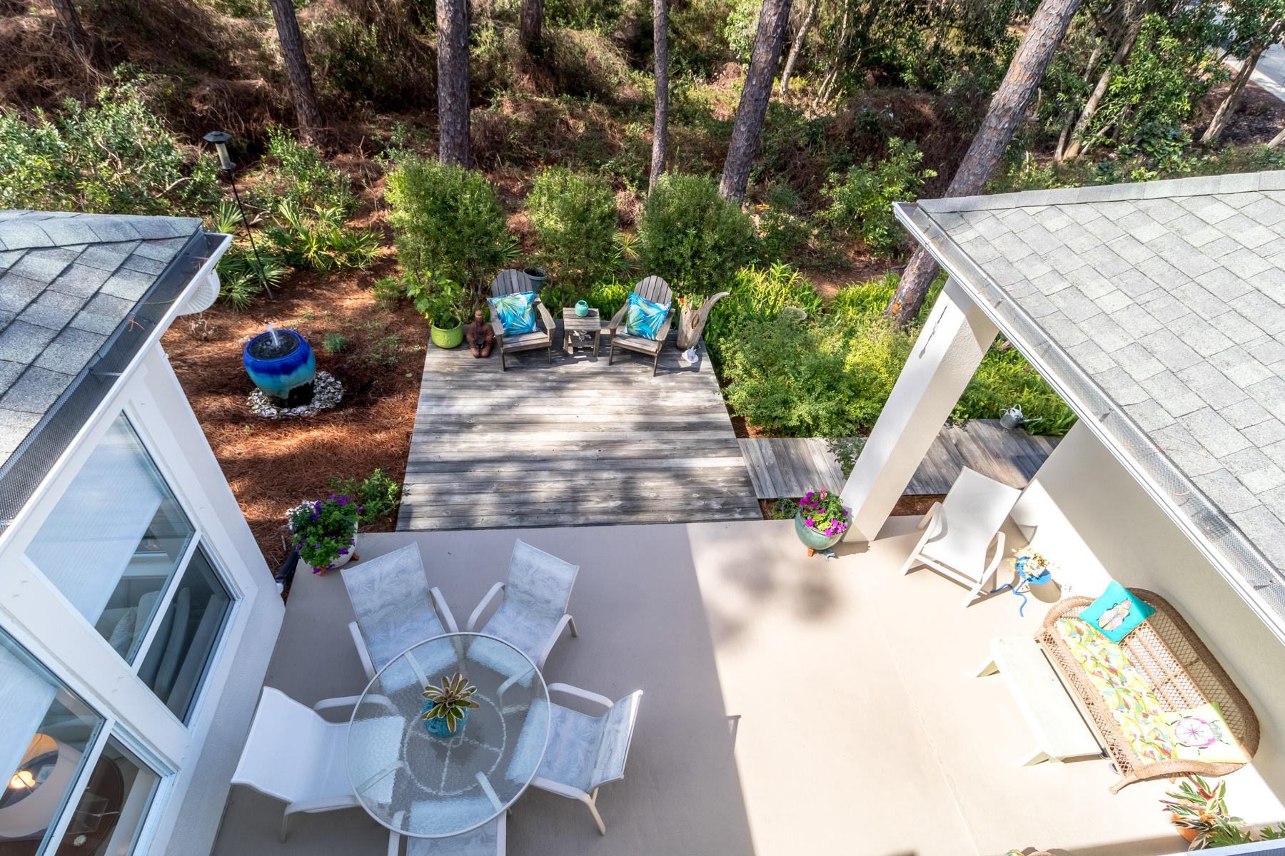FAIRWAY VILLAS - Residential