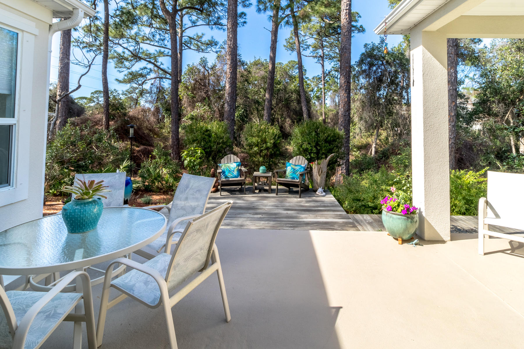 FAIRWAY VILLAS - Residential