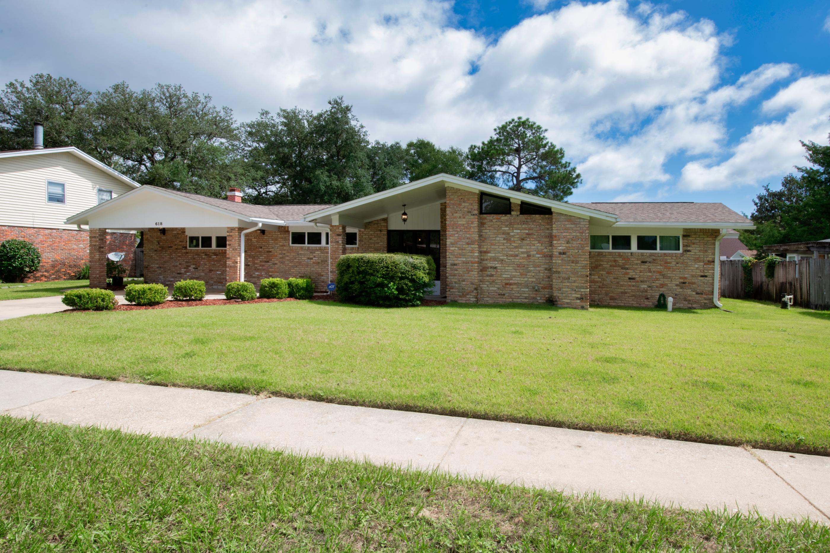 KENWOOD S/D 1ST ADDN - Residential