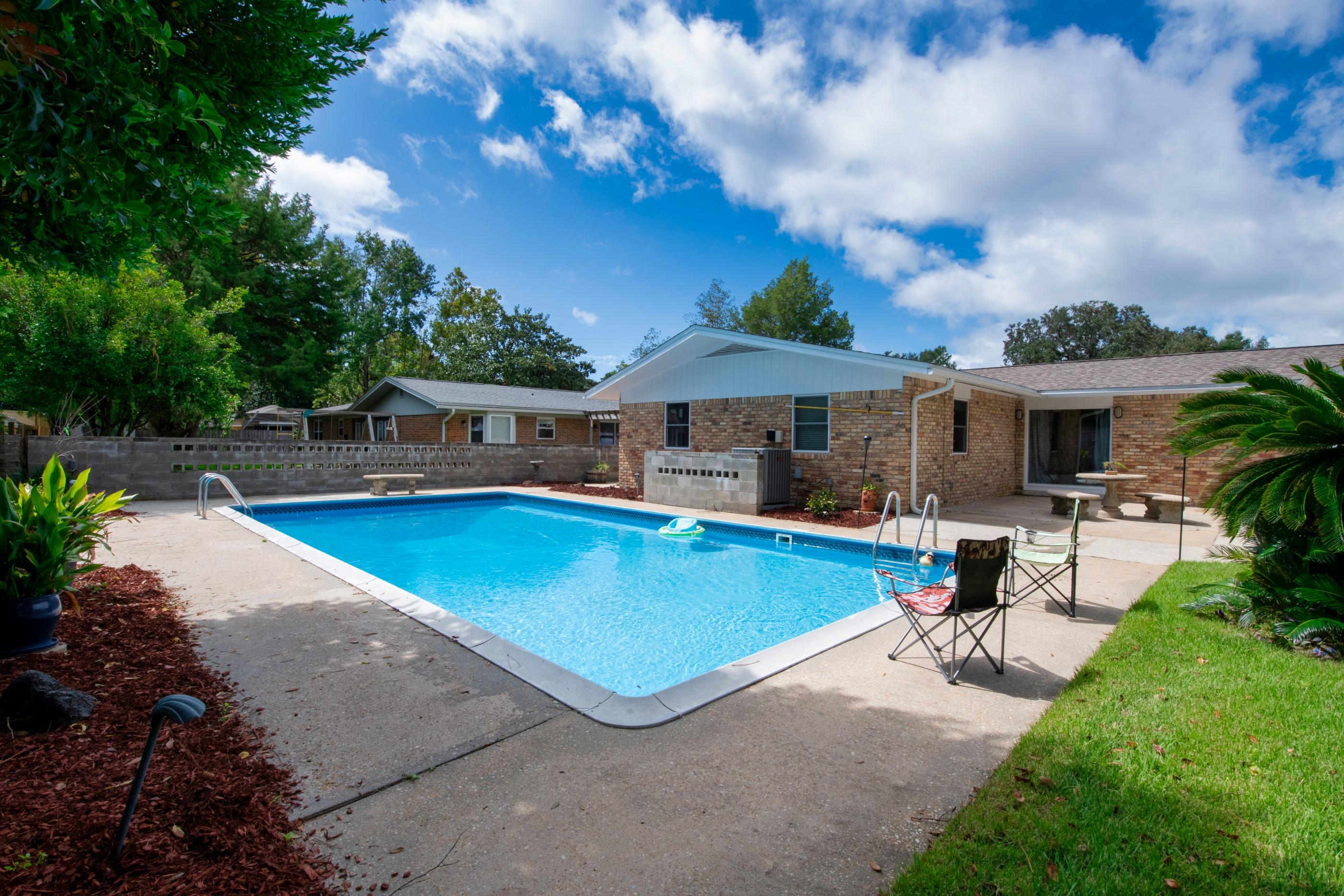 KENWOOD S/D 1ST ADDN - Residential