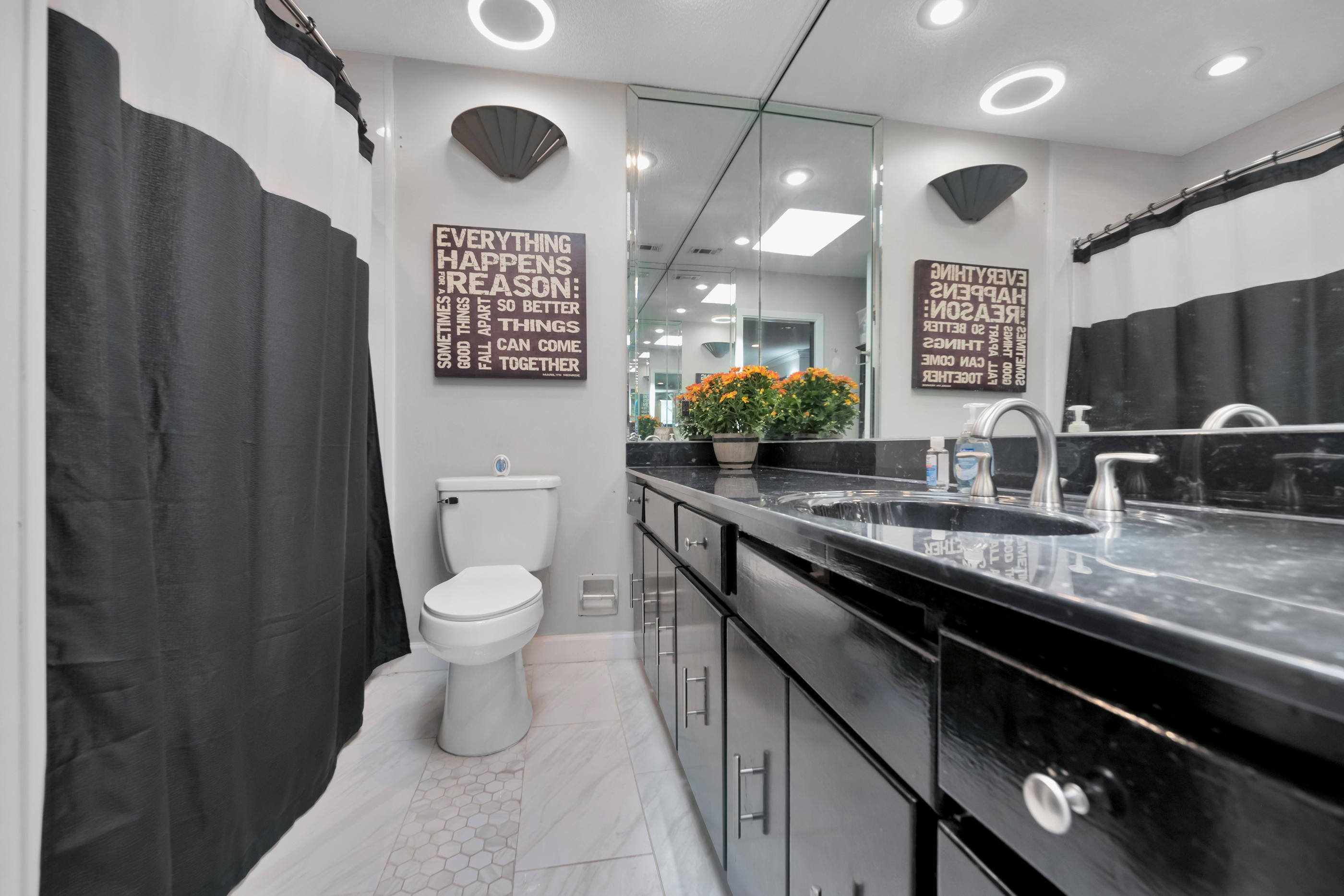 KENWOOD S/D 1ST ADDN - Residential