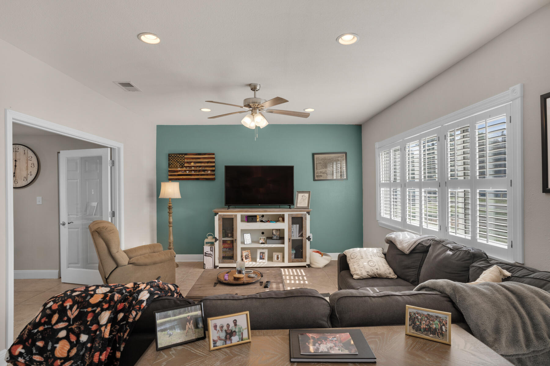 GARNIERS BEACH - Residential Lease