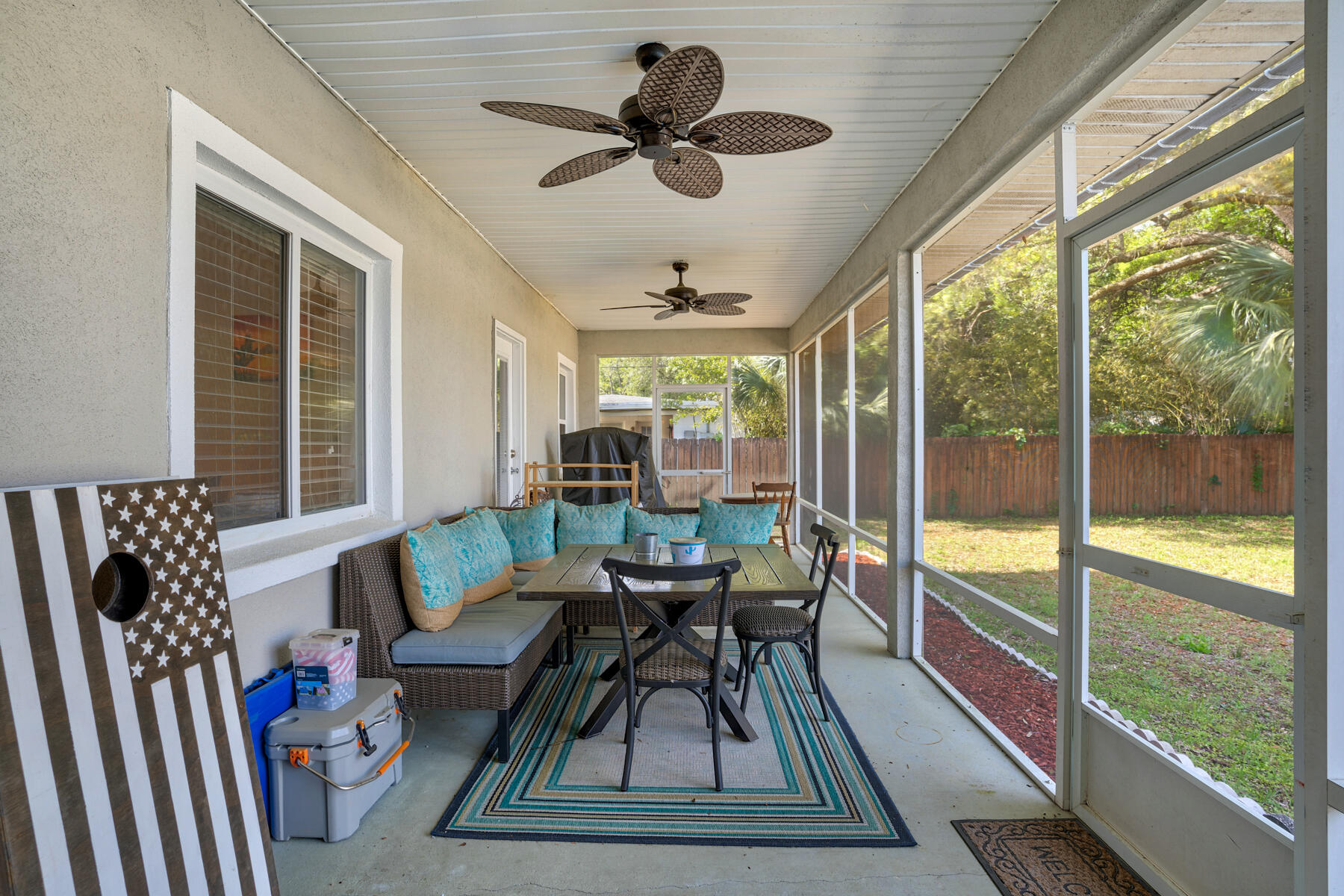 GARNIERS BEACH - Residential Lease