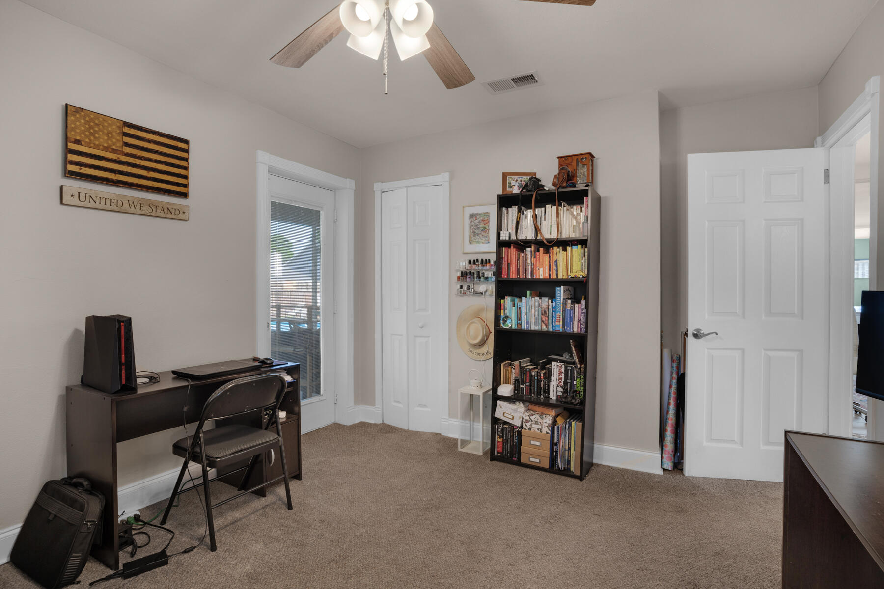 GARNIERS BEACH - Residential Lease