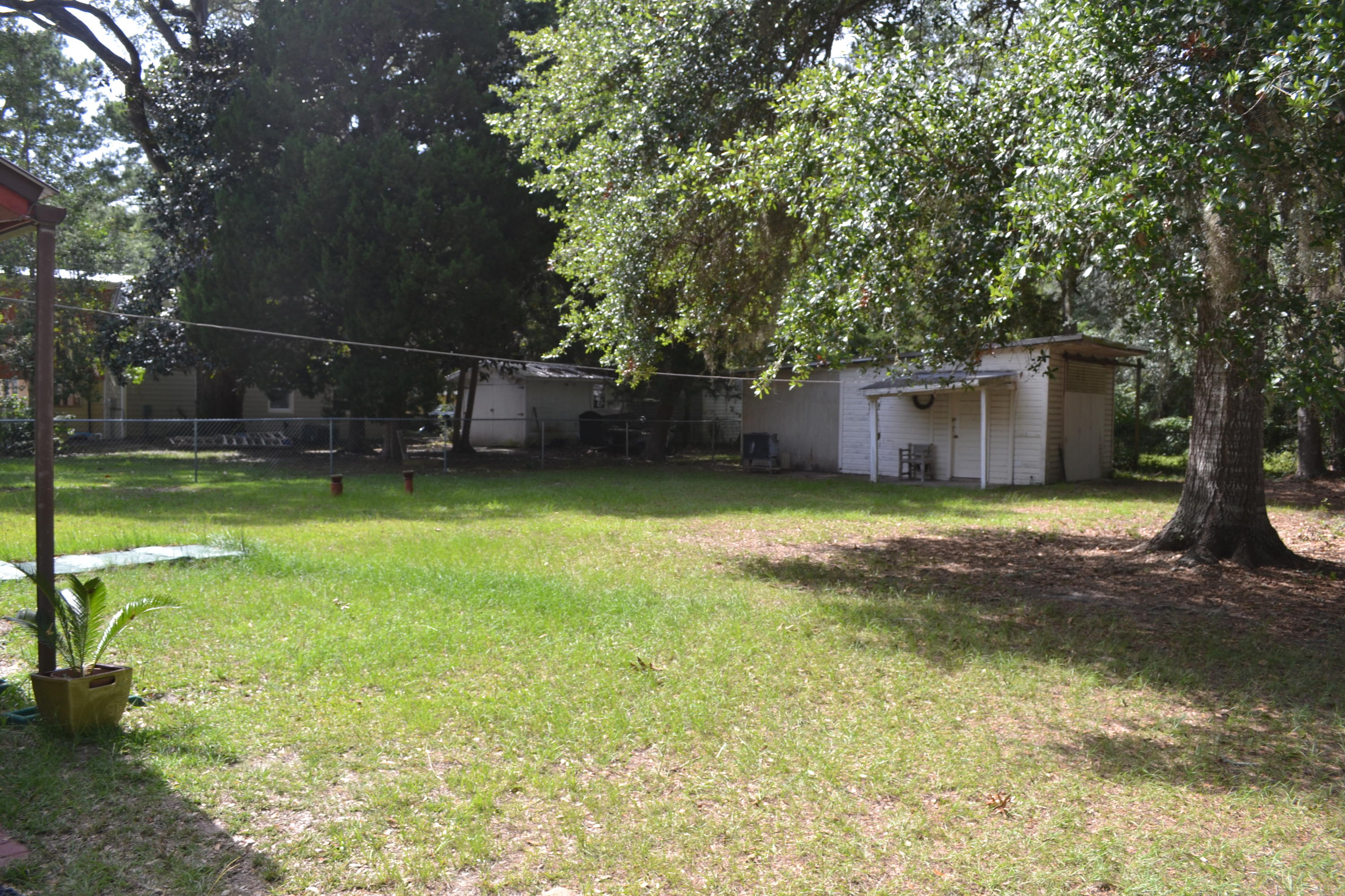 PITTS BAY SHORE - Residential