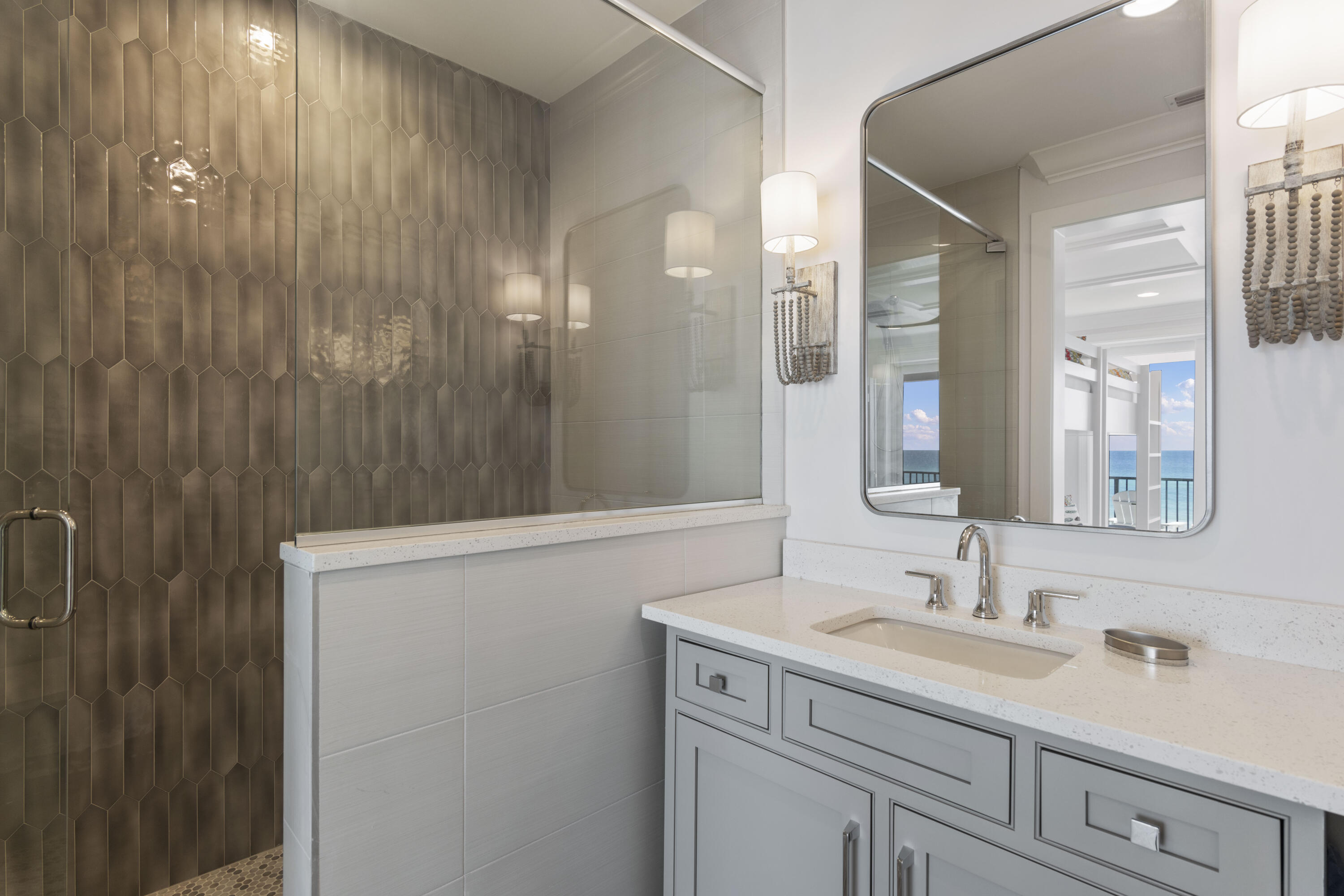 BEACHSIDE ESTATES - Residential