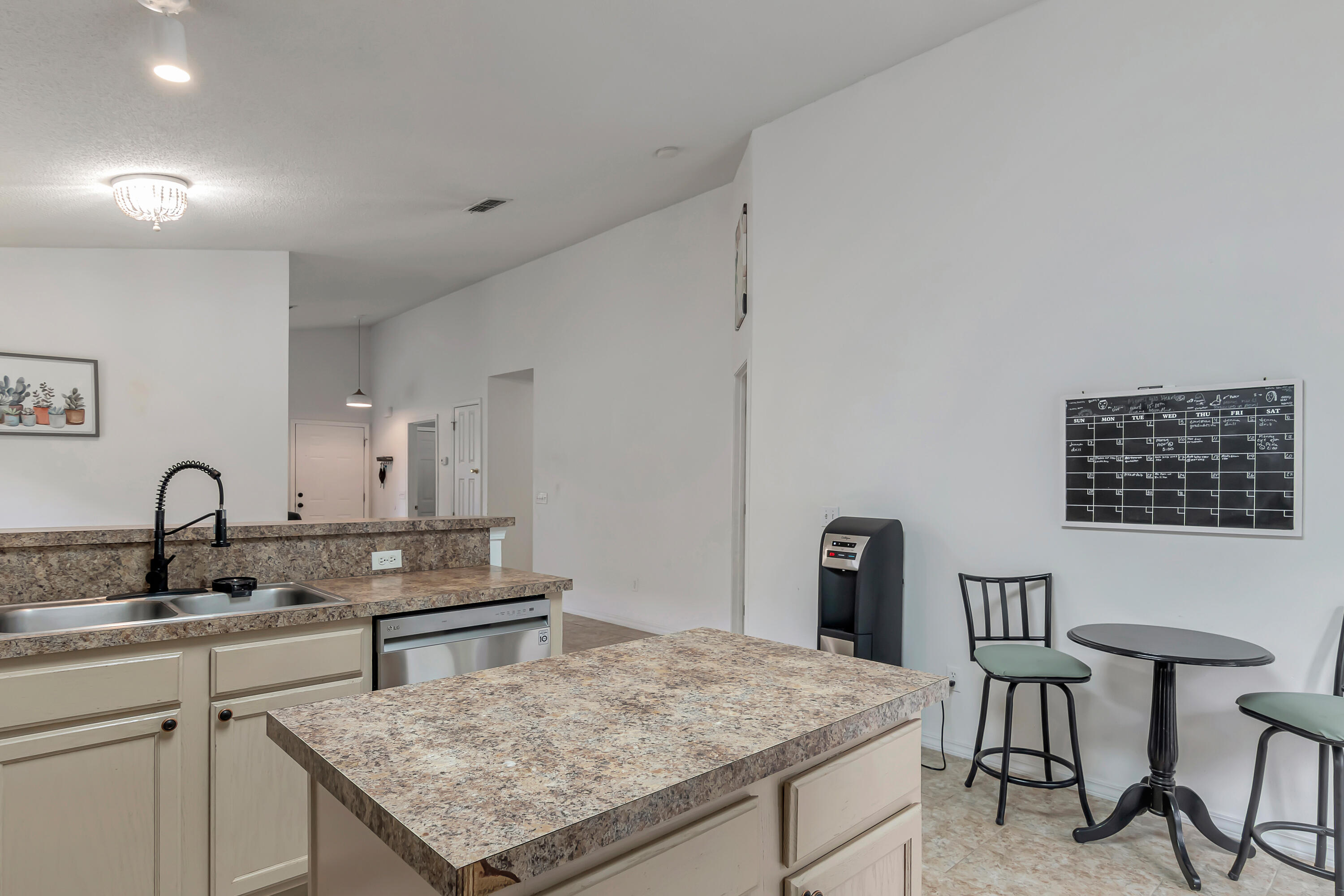 REDSTONE ESTATES - Residential