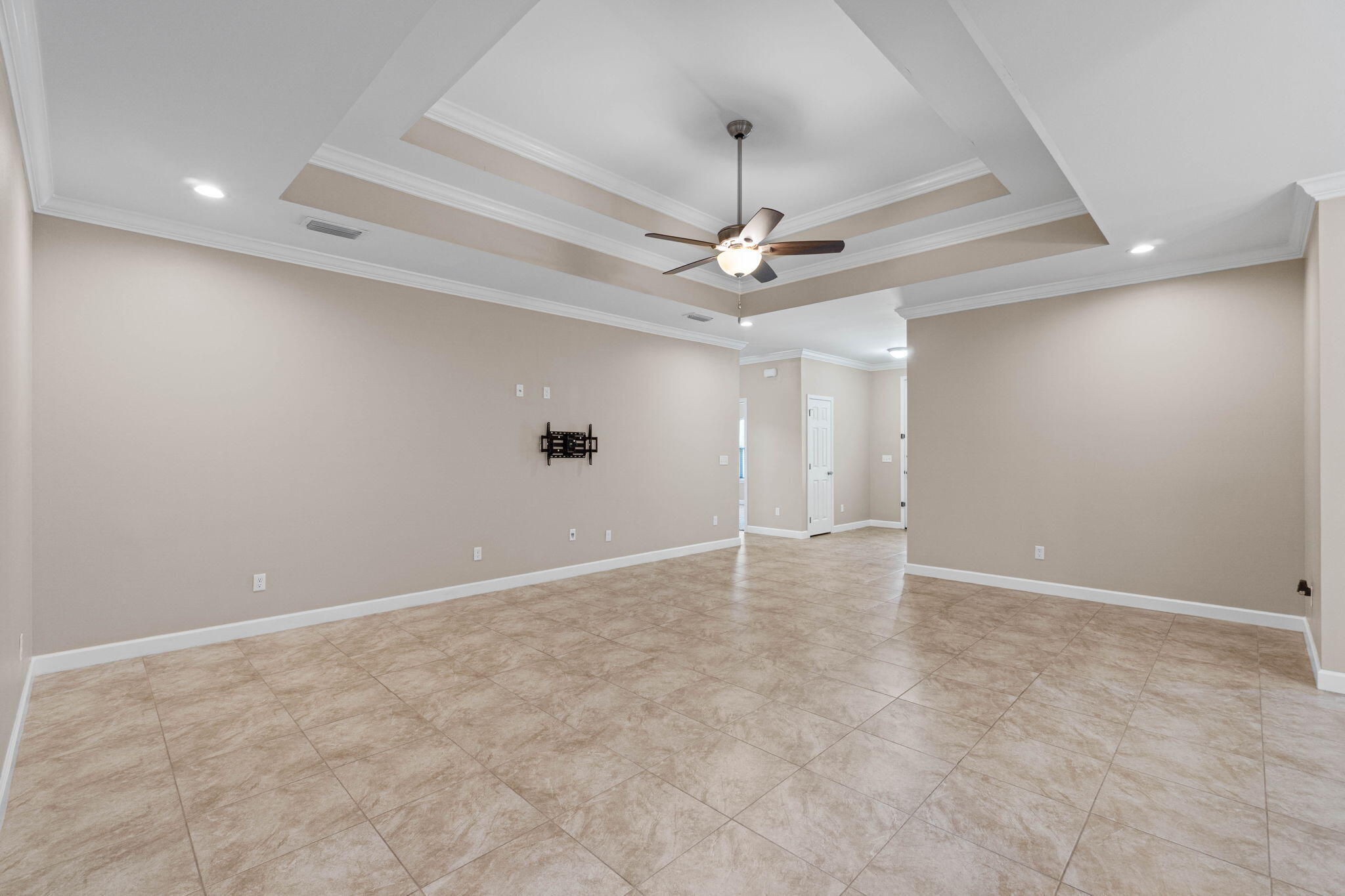 WYNNEHAVEN BCH EST - Residential