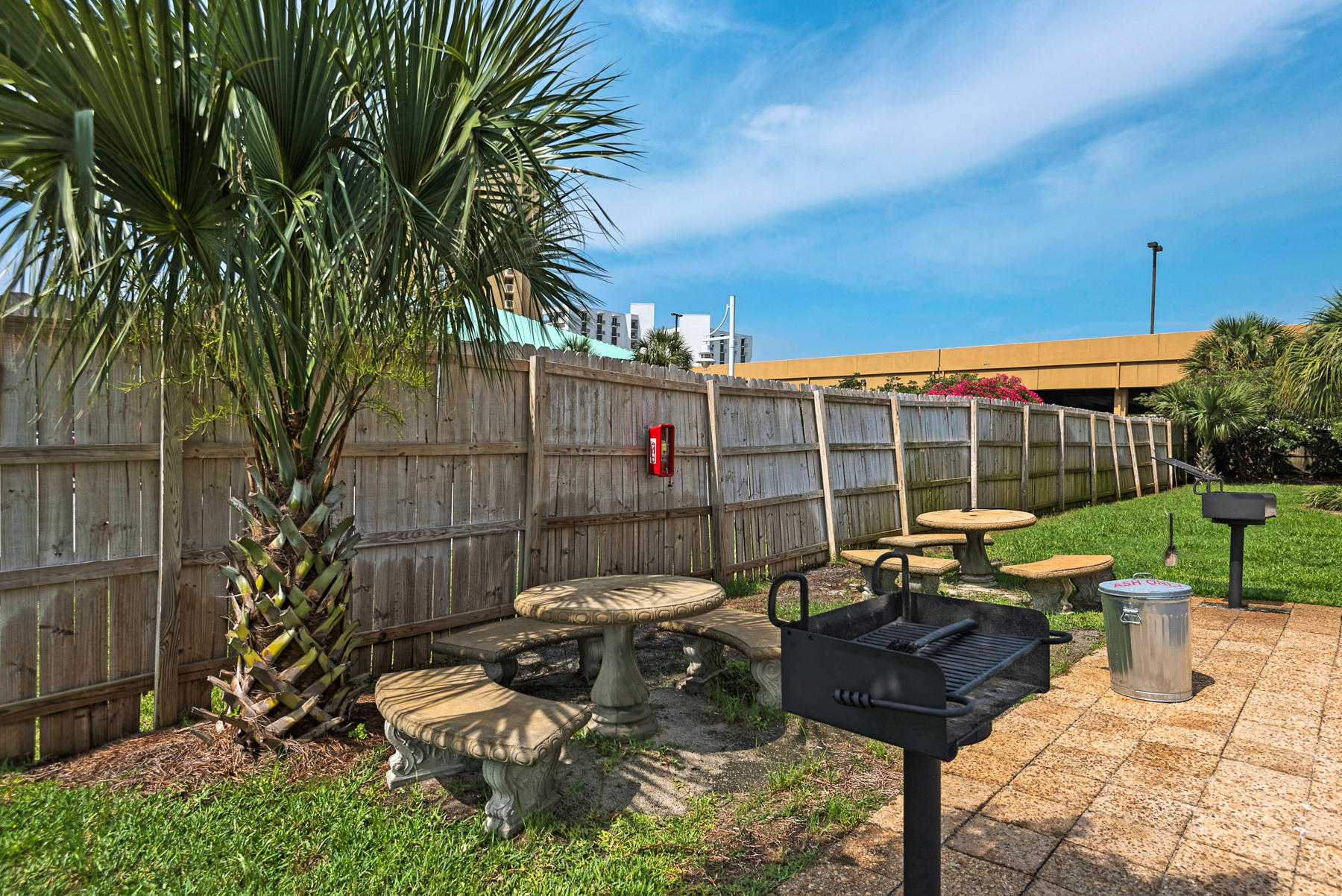 ST MARTIN BEACHWALK VILLAS - Residential