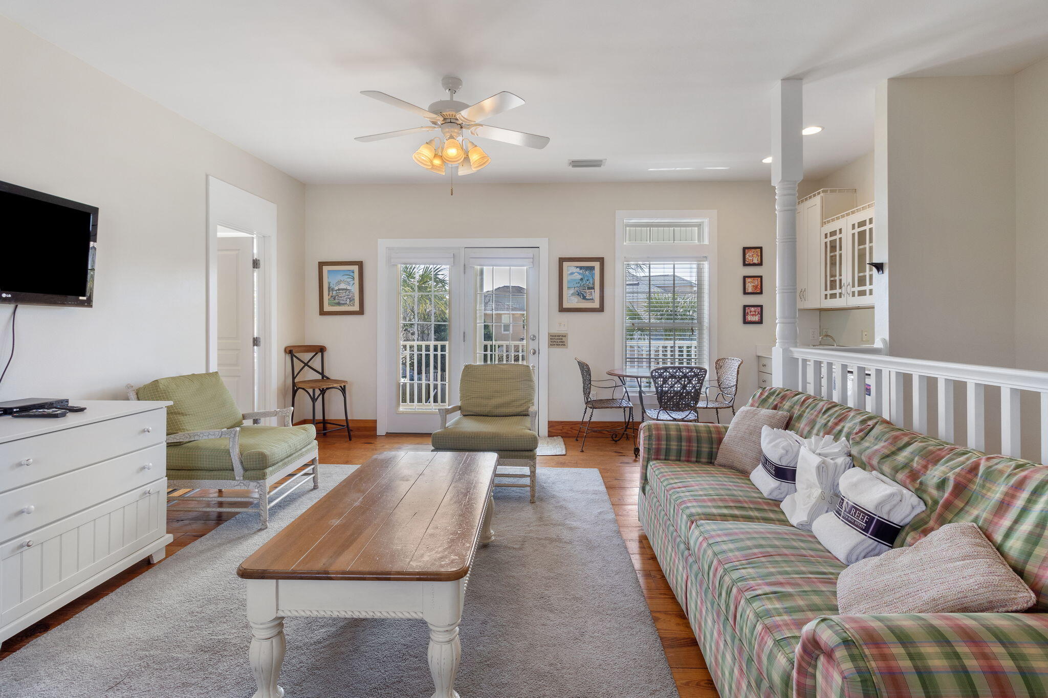 AVALON BEACH ESTATES - Residential