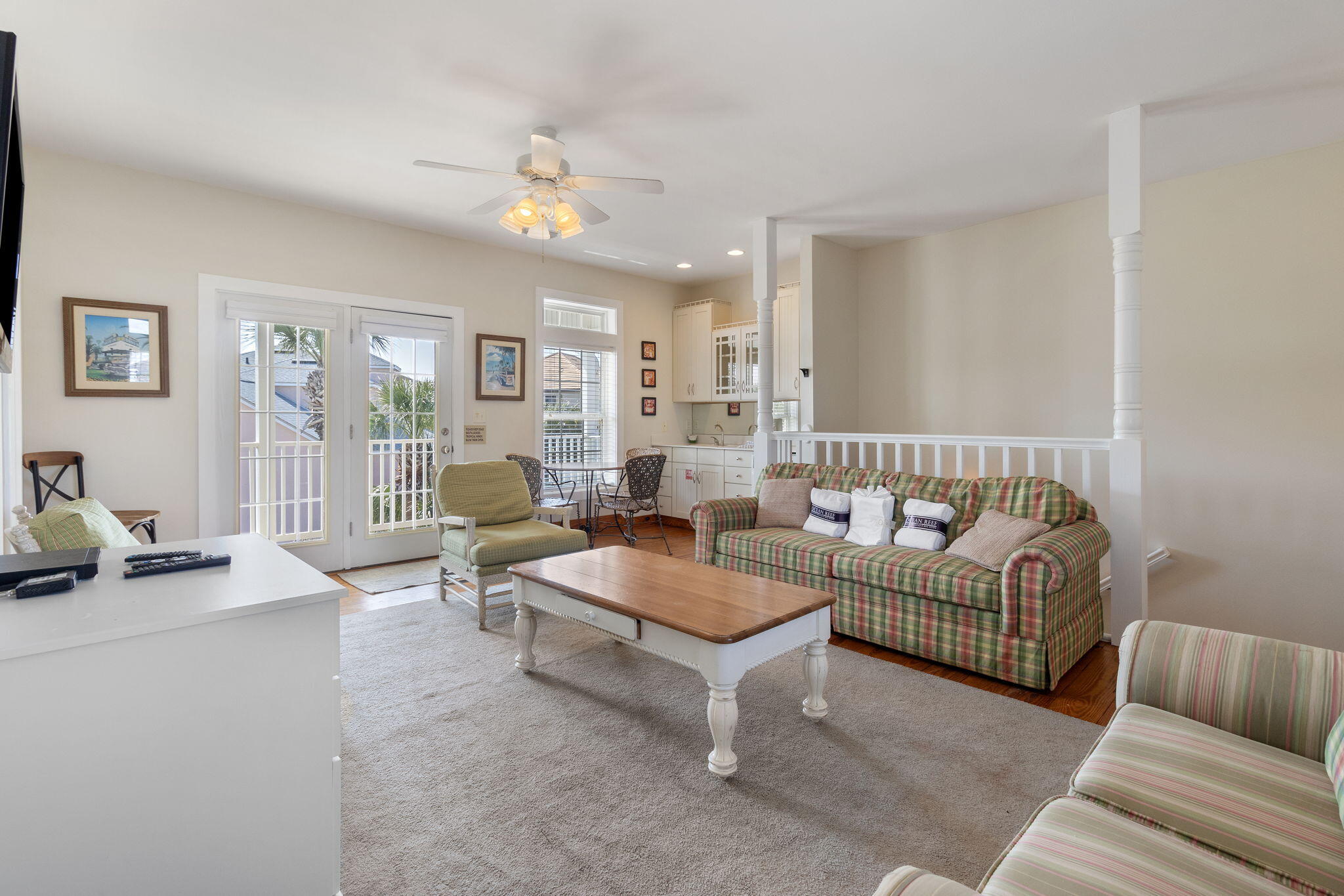 AVALON BEACH ESTATES - Residential